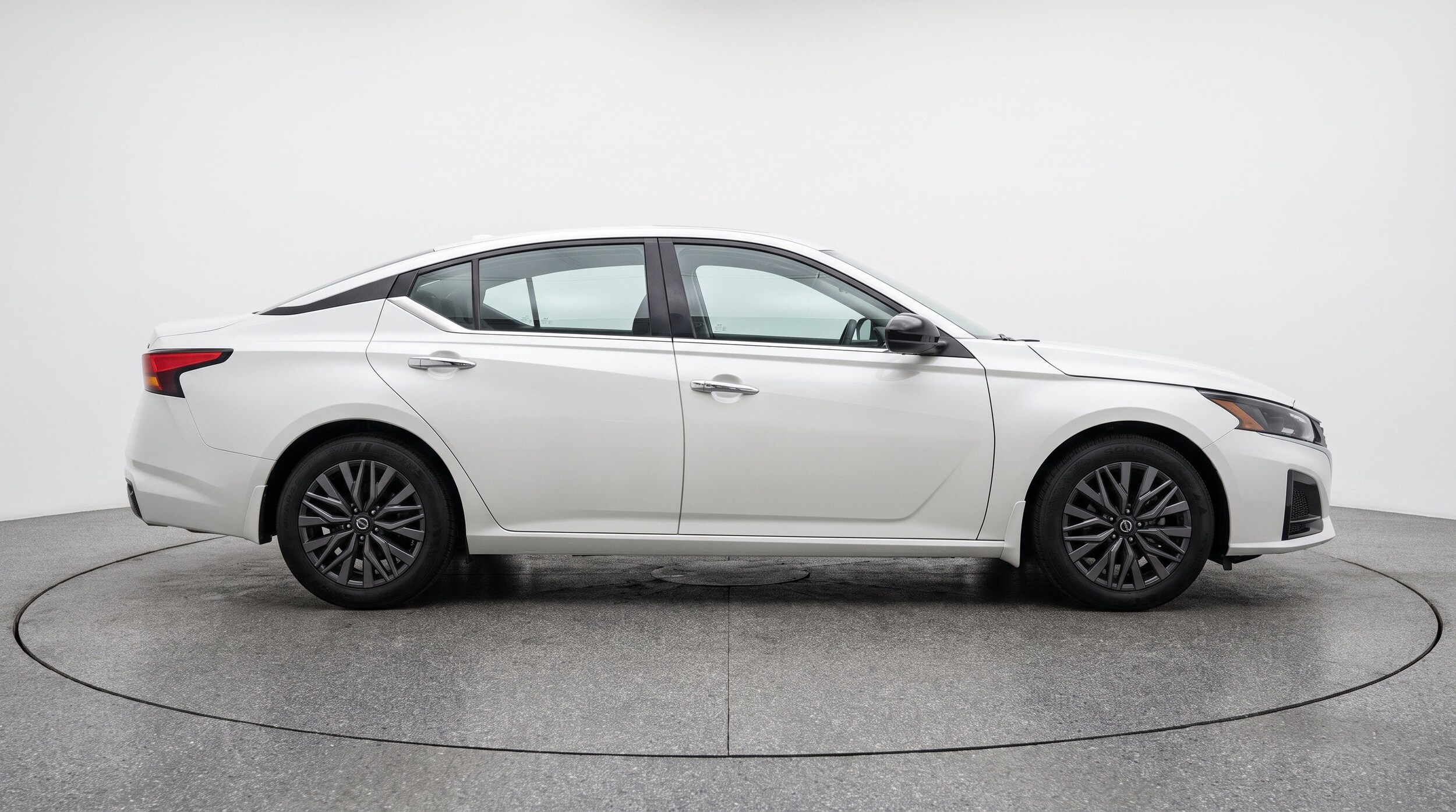 Thumbnail: 2025 Nissan Altima - 11