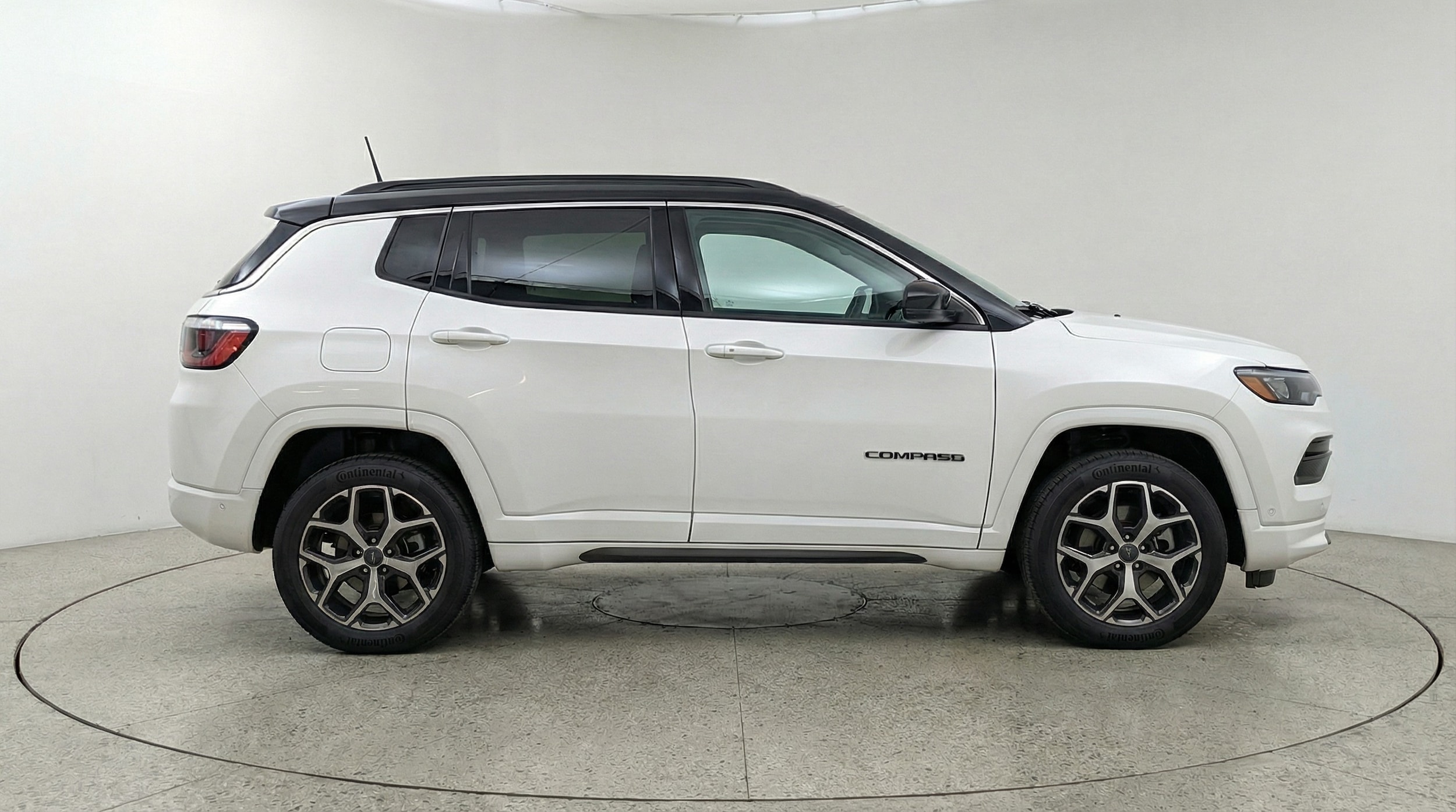 Thumbnail: 2025 Jeep Compass - 8