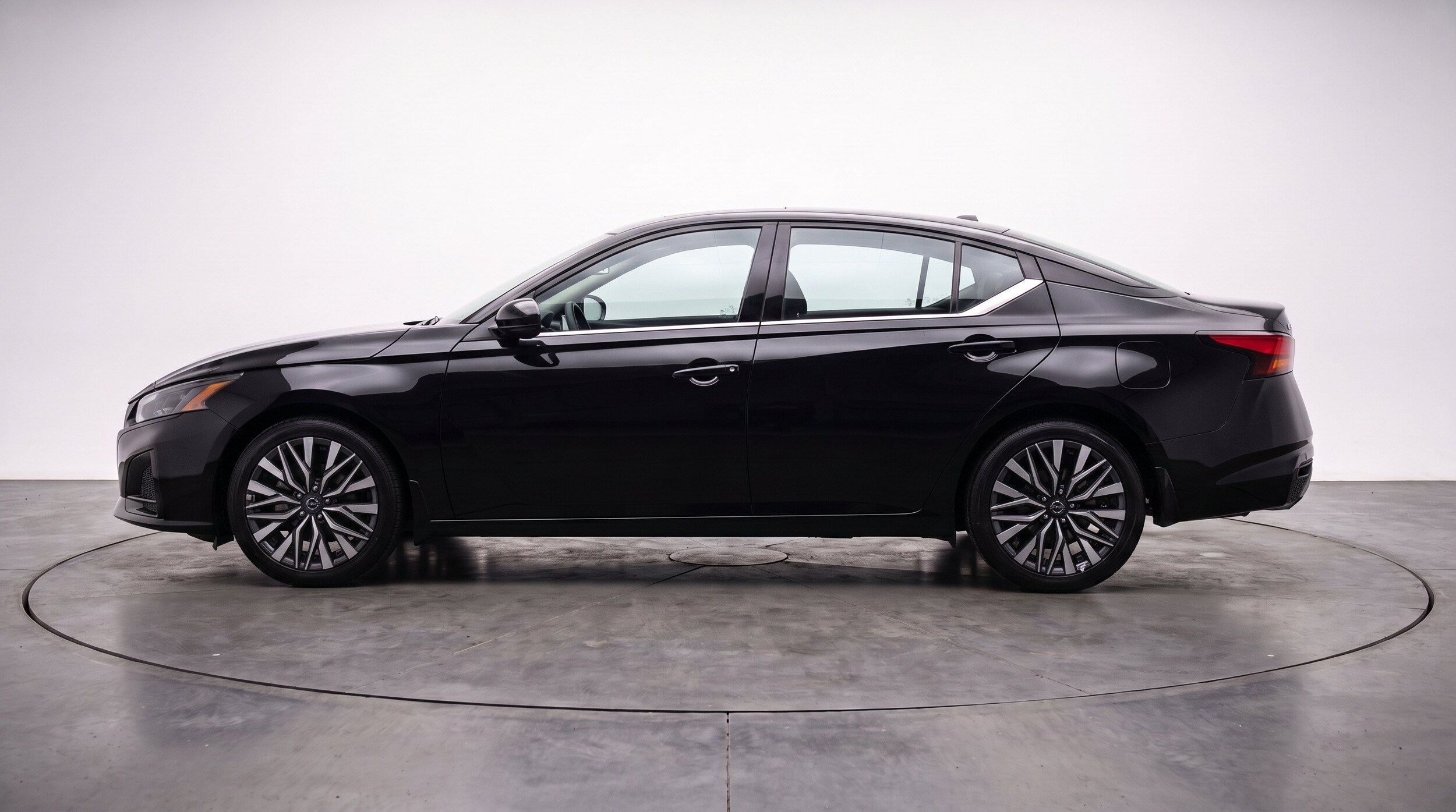 Thumbnail: 2026 Nissan Altima - 5