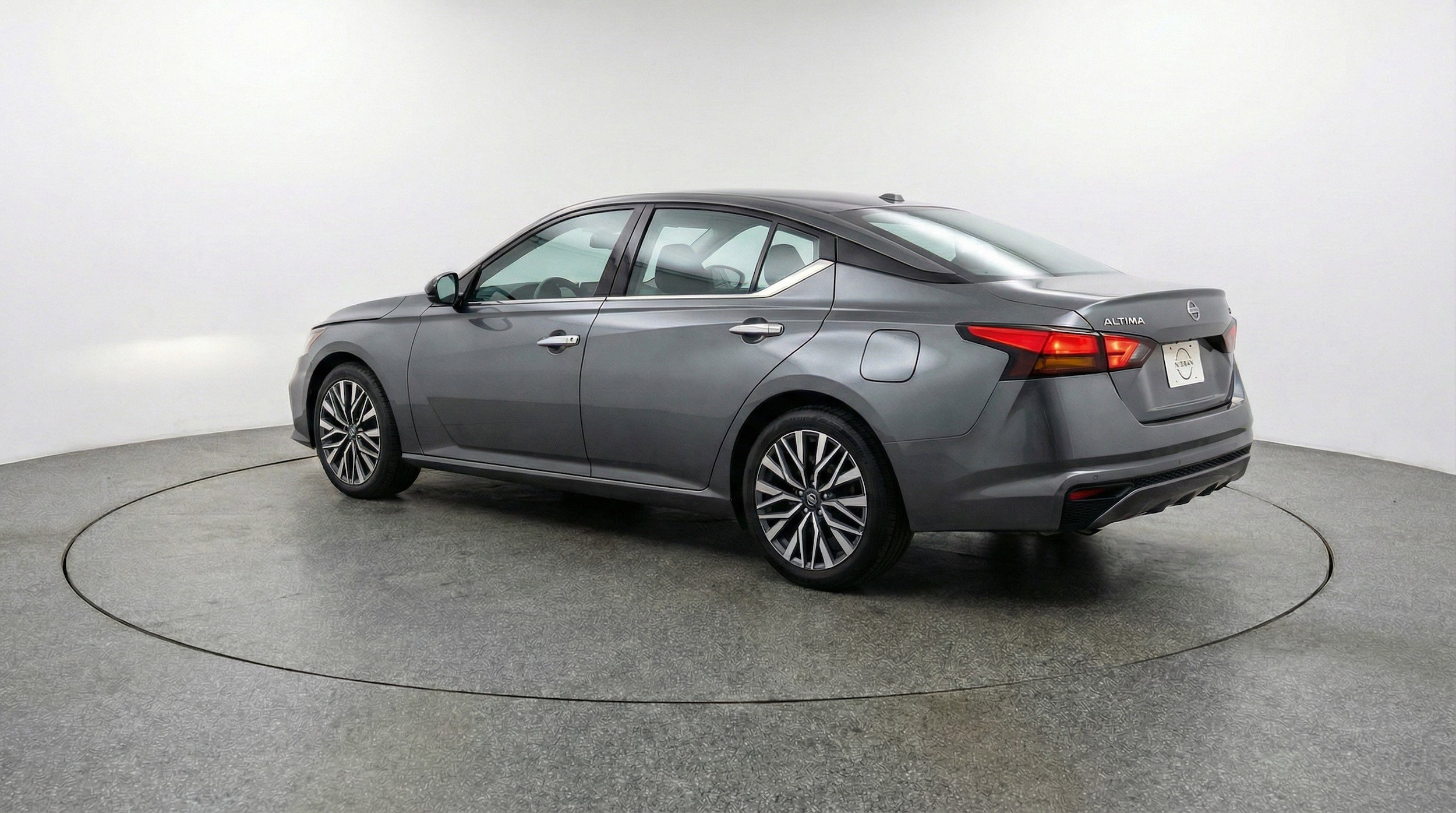 Thumbnail: 2025 Nissan Altima - 6