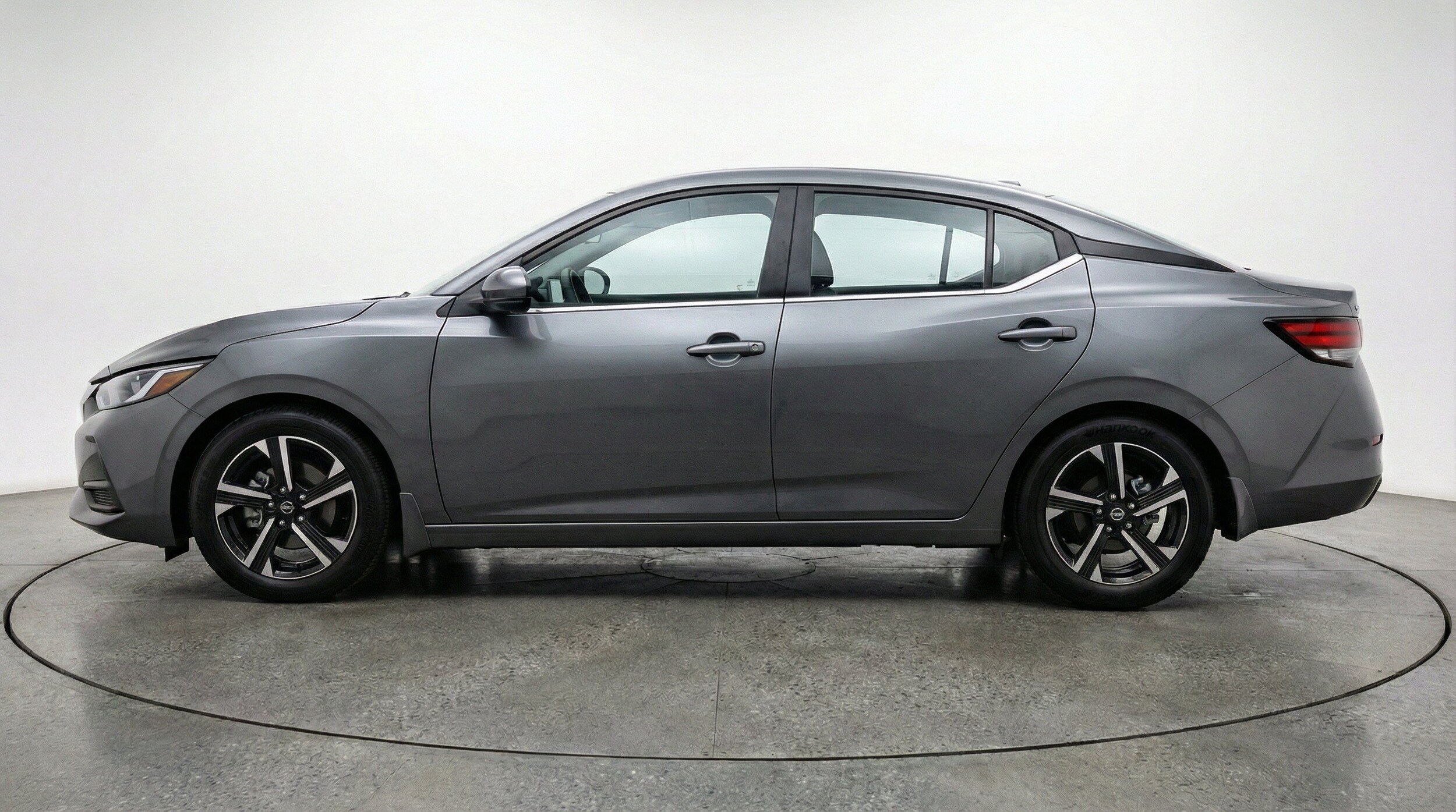 Thumbnail: 2025 Nissan Sentra - 5
