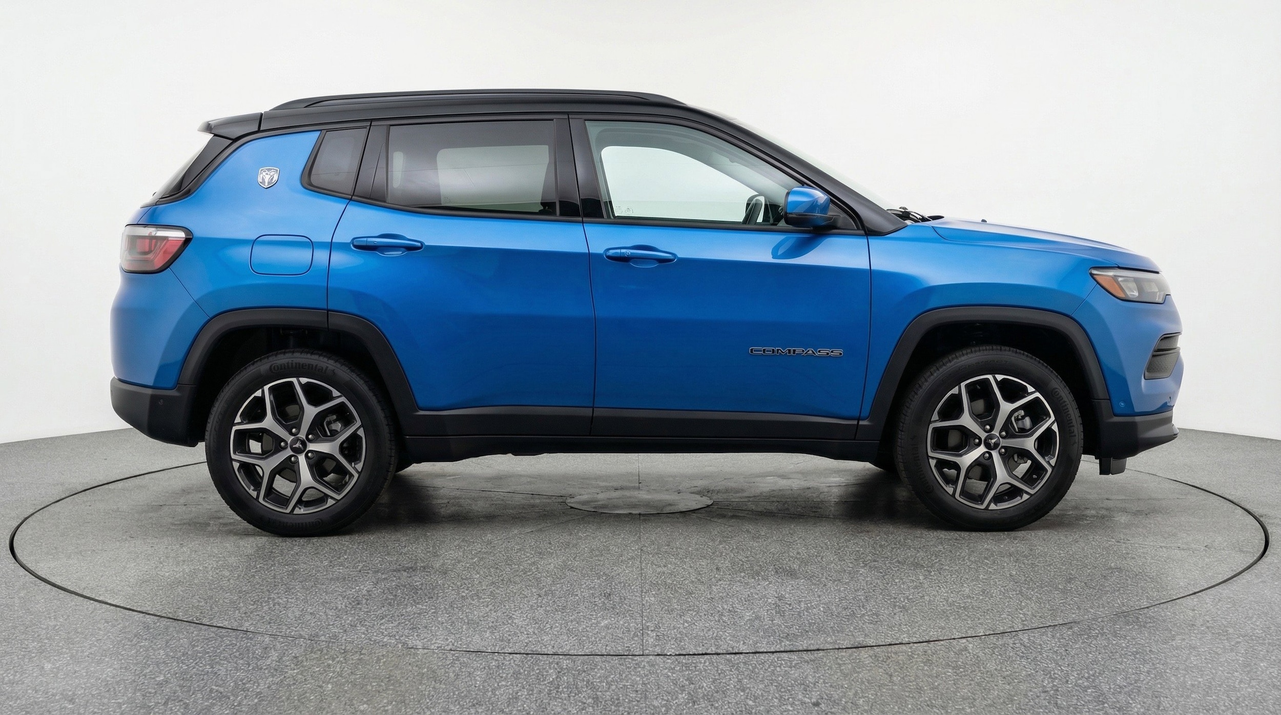 Thumbnail: 2025 Jeep Compass - 11