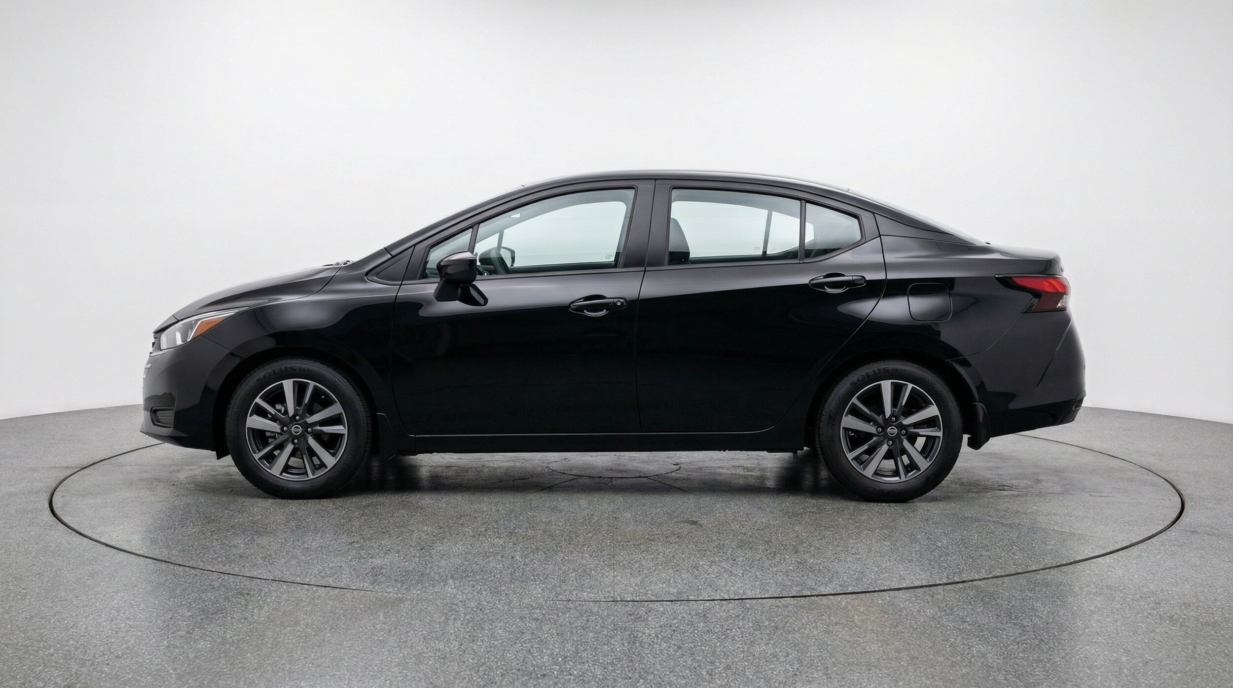 Thumbnail: 2025 Nissan Versa - 5