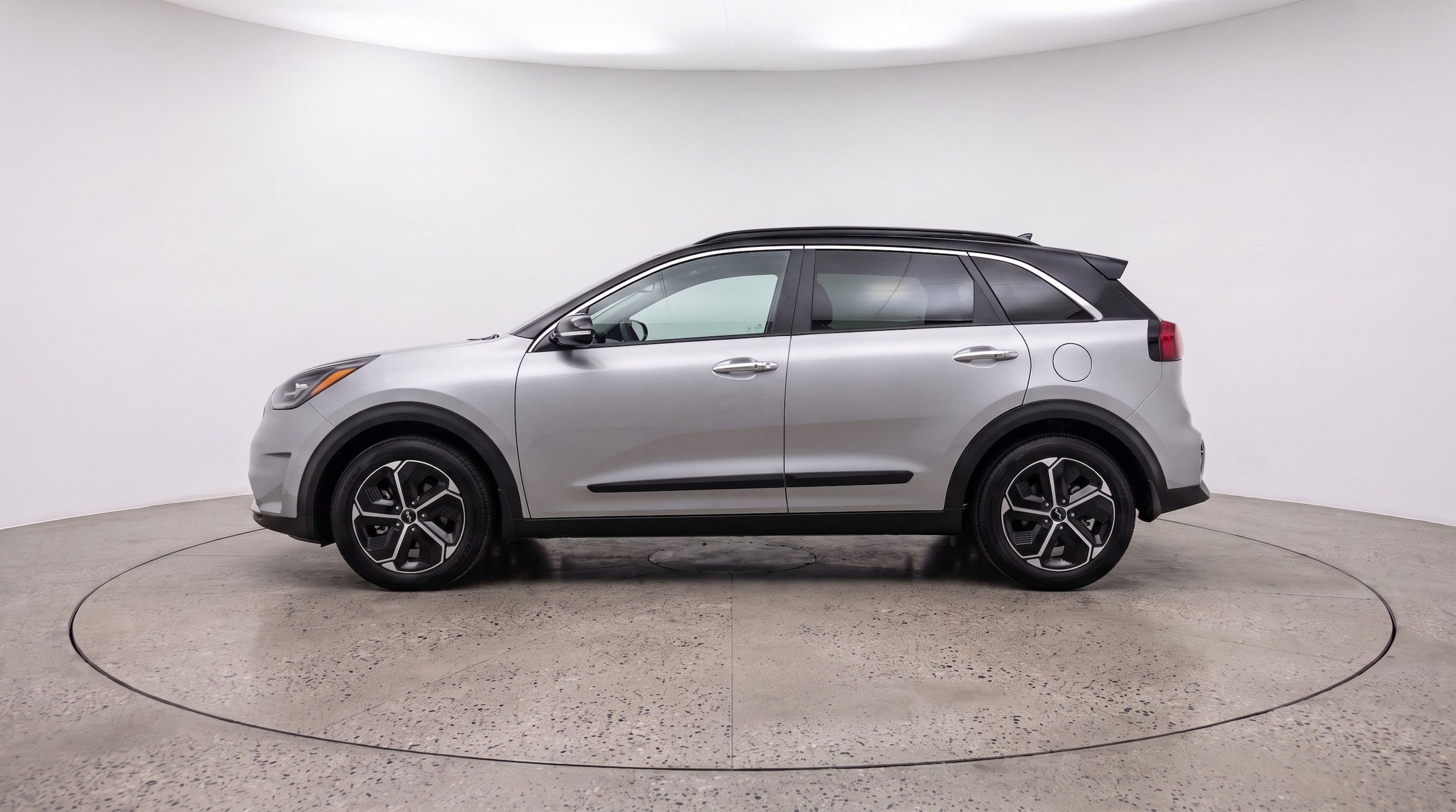 Thumbnail: 2026 Kia Niro - 5