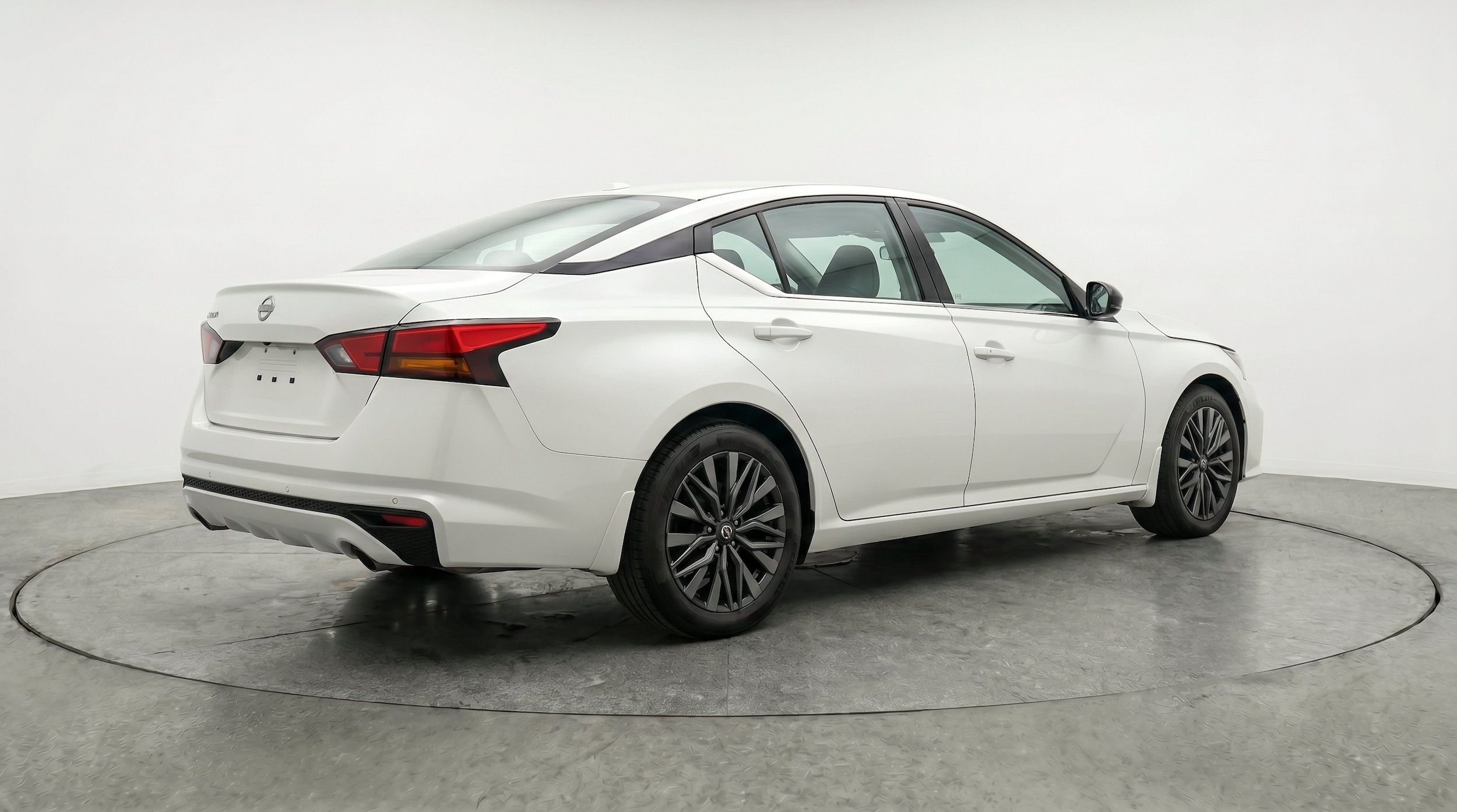 Thumbnail: 2026 Nissan Altima - 9