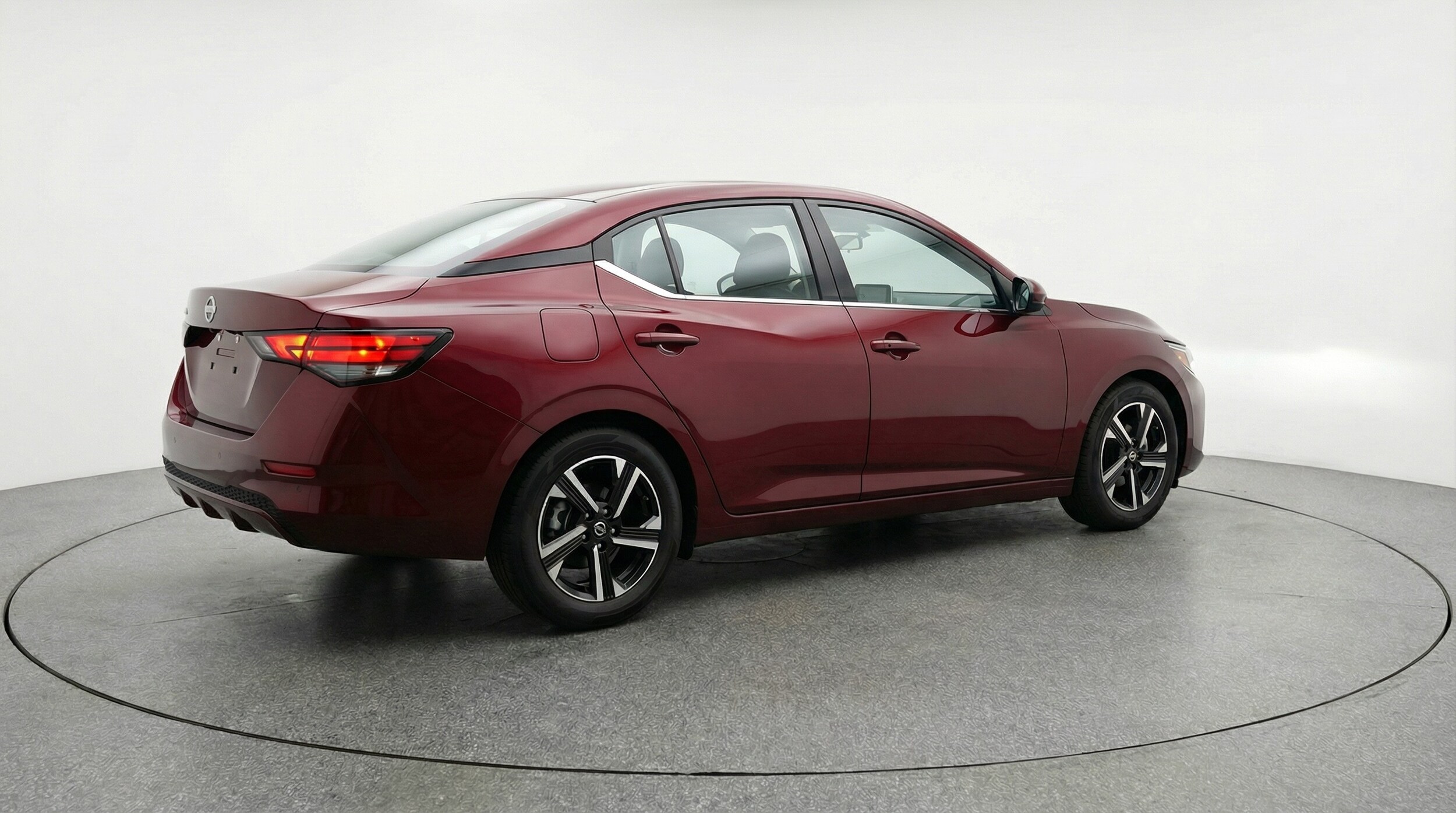 Thumbnail: 2025 Nissan Sentra - 5