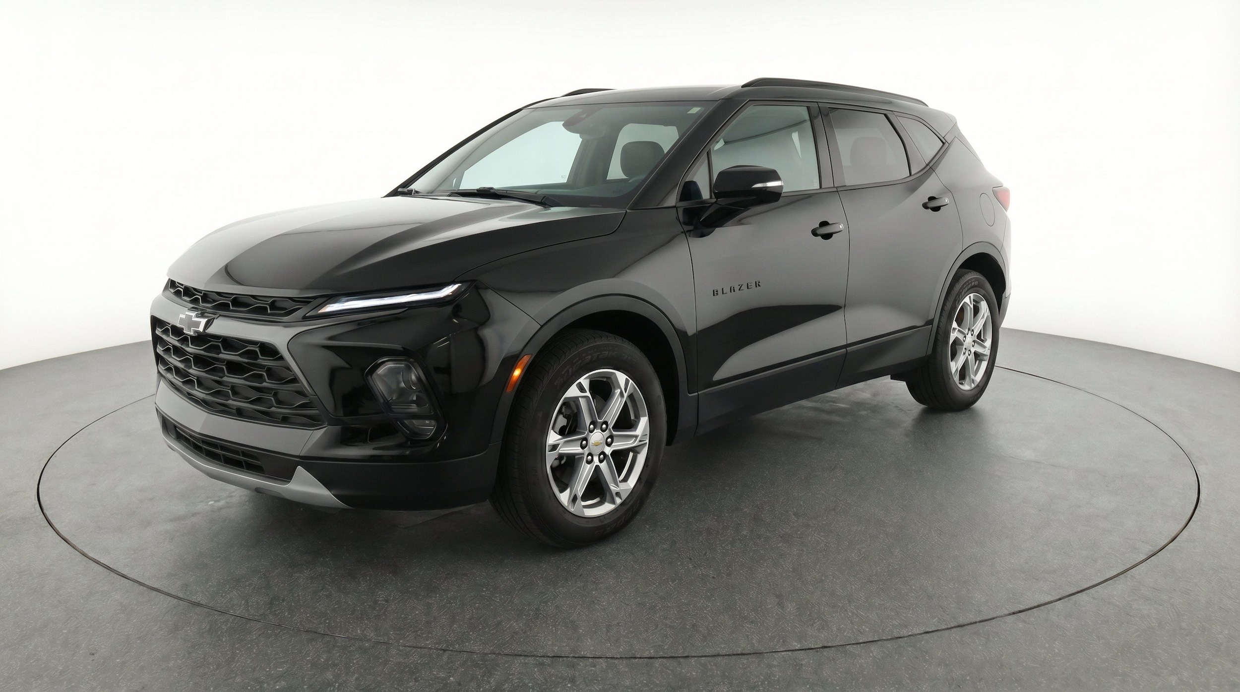 Thumbnail: 2025 Chevrolet Blazer - 3