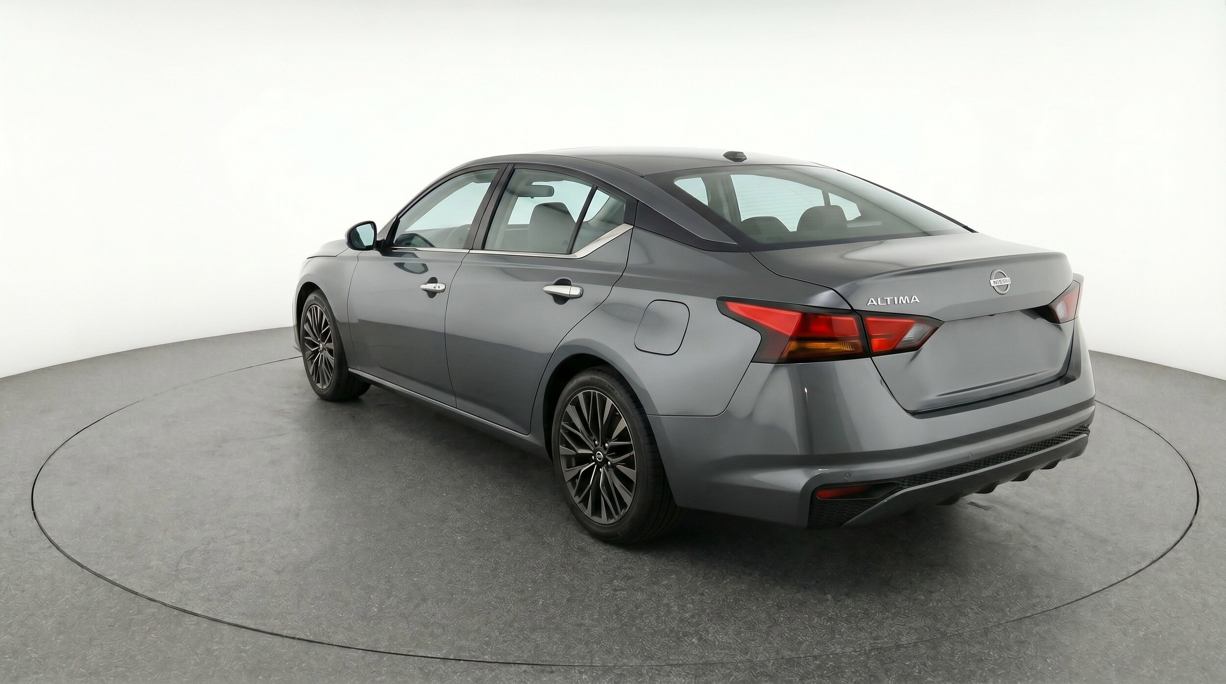 Thumbnail: 2025 Nissan Altima - 6
