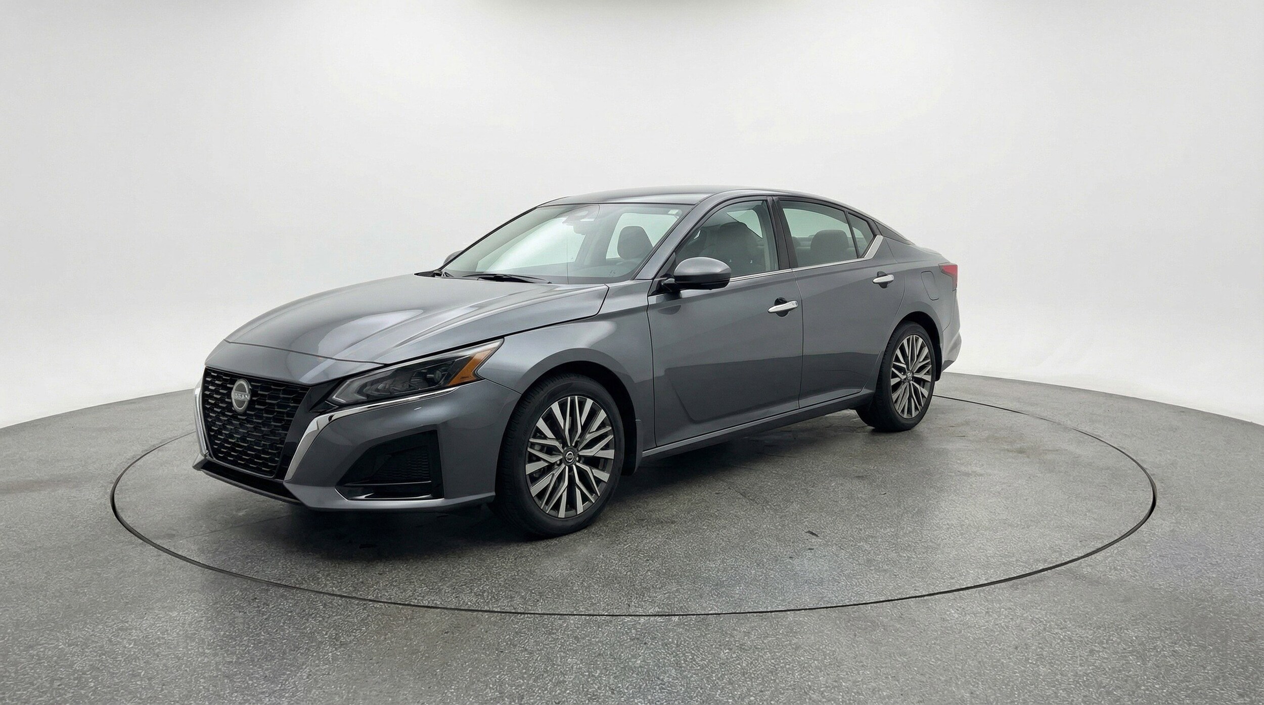 Thumbnail: 2025 Nissan Altima - 3