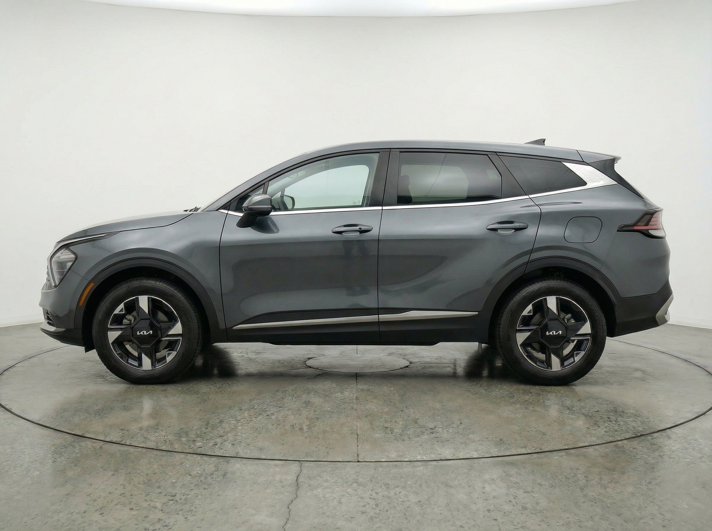Thumbnail: 2026 Kia Sportage - 5