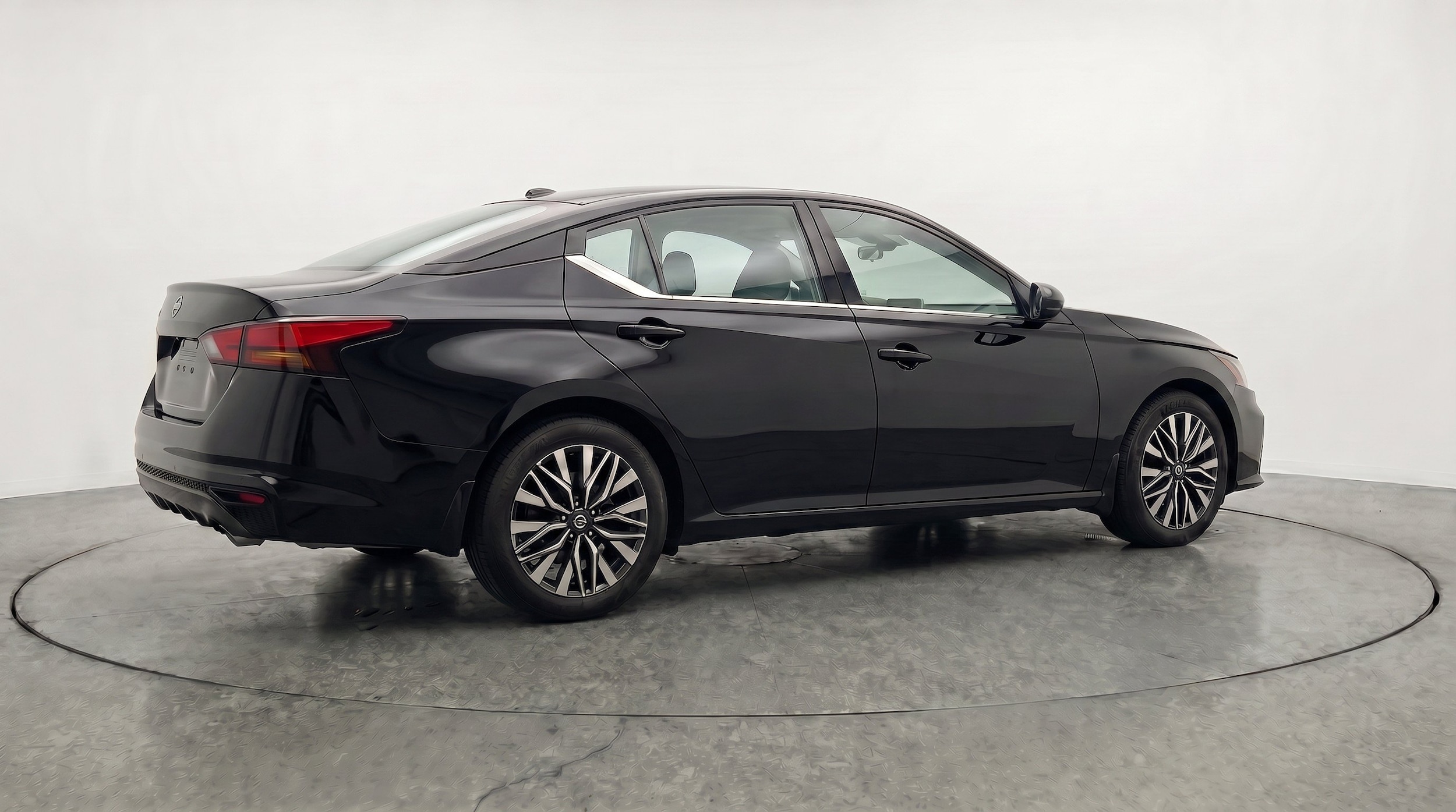 Thumbnail: 2026 Nissan Altima - 9