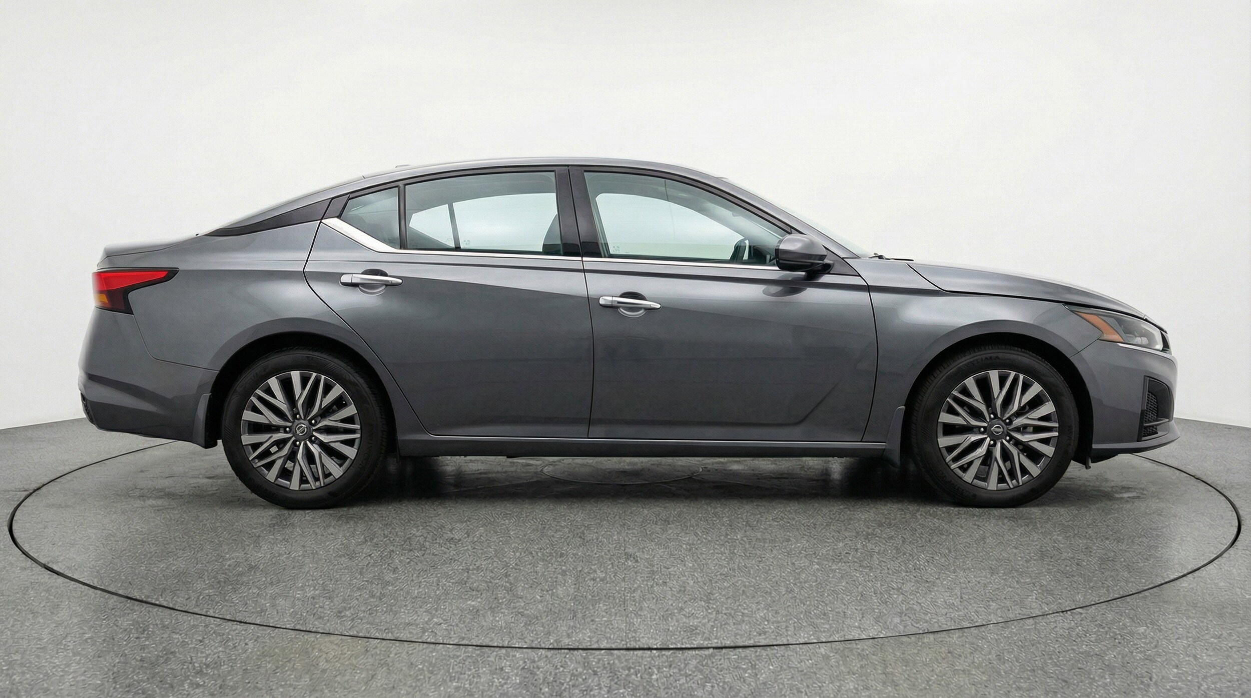Thumbnail: 2025 Nissan Altima - 11