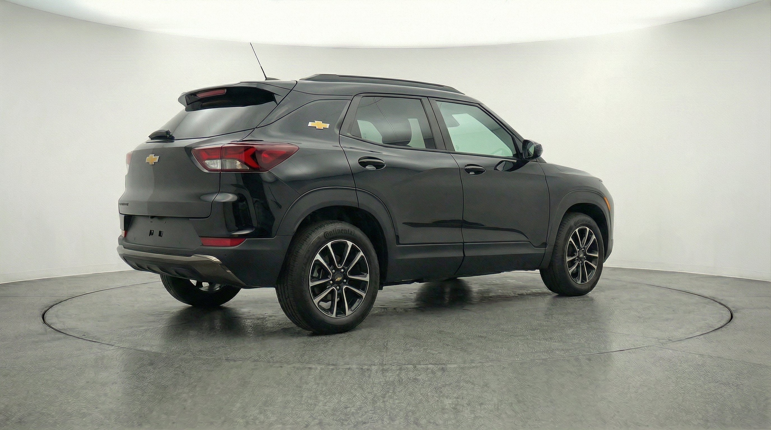 Thumbnail: 2025 Chevrolet TrailBlazer - 9