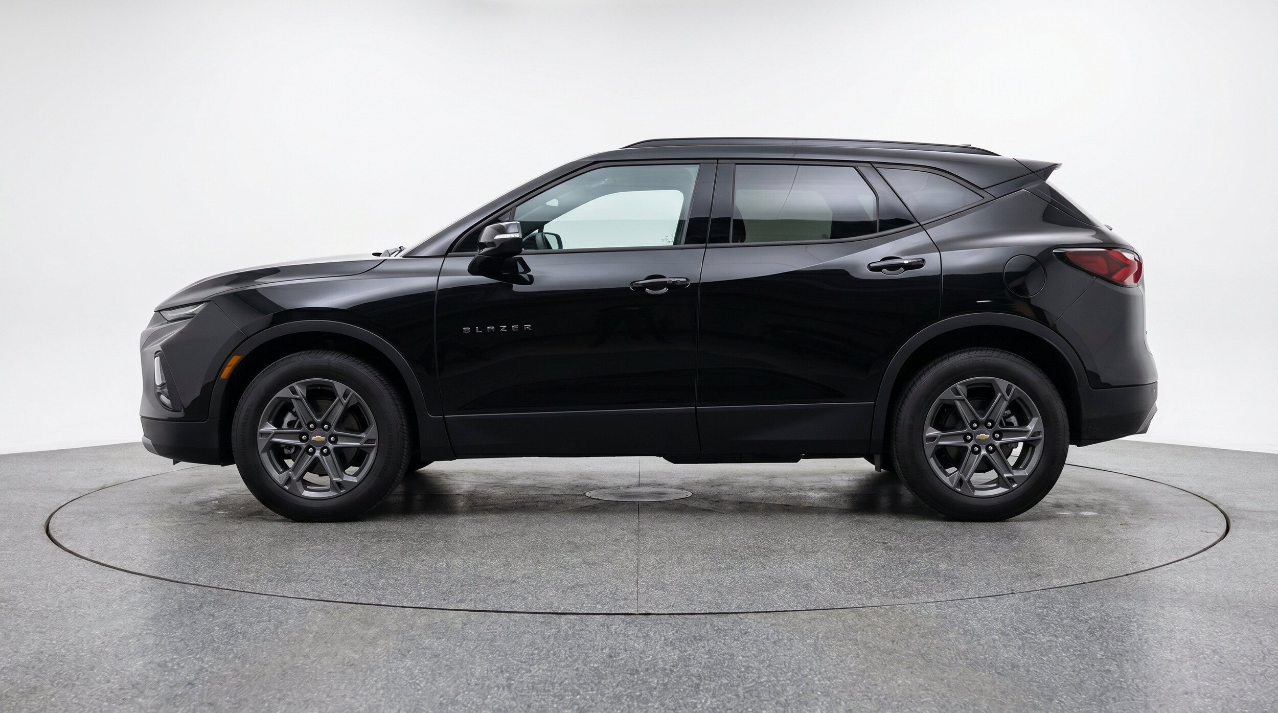 Thumbnail: 2025 Chevrolet Blazer - 5