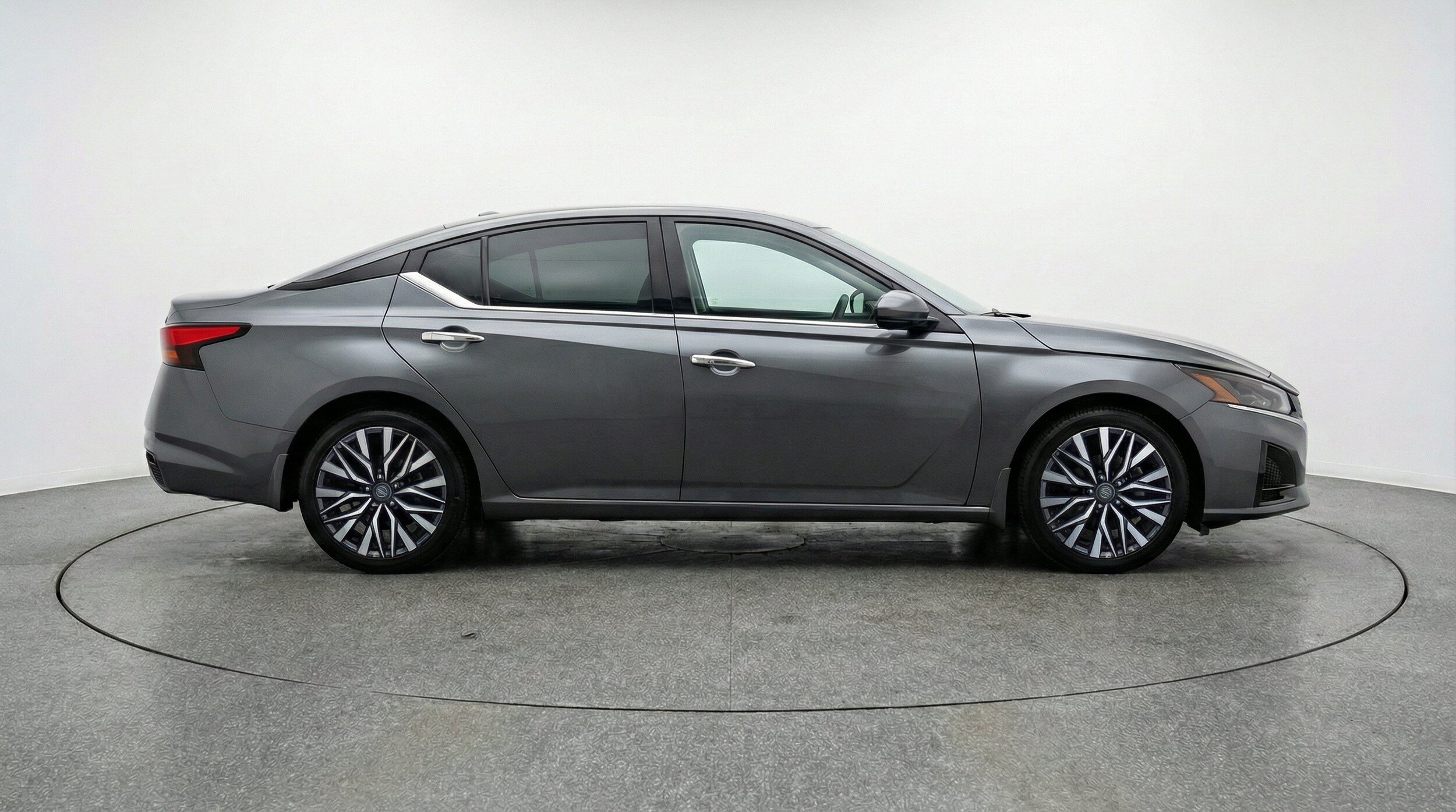 Thumbnail: 2025 Nissan Altima - 11
