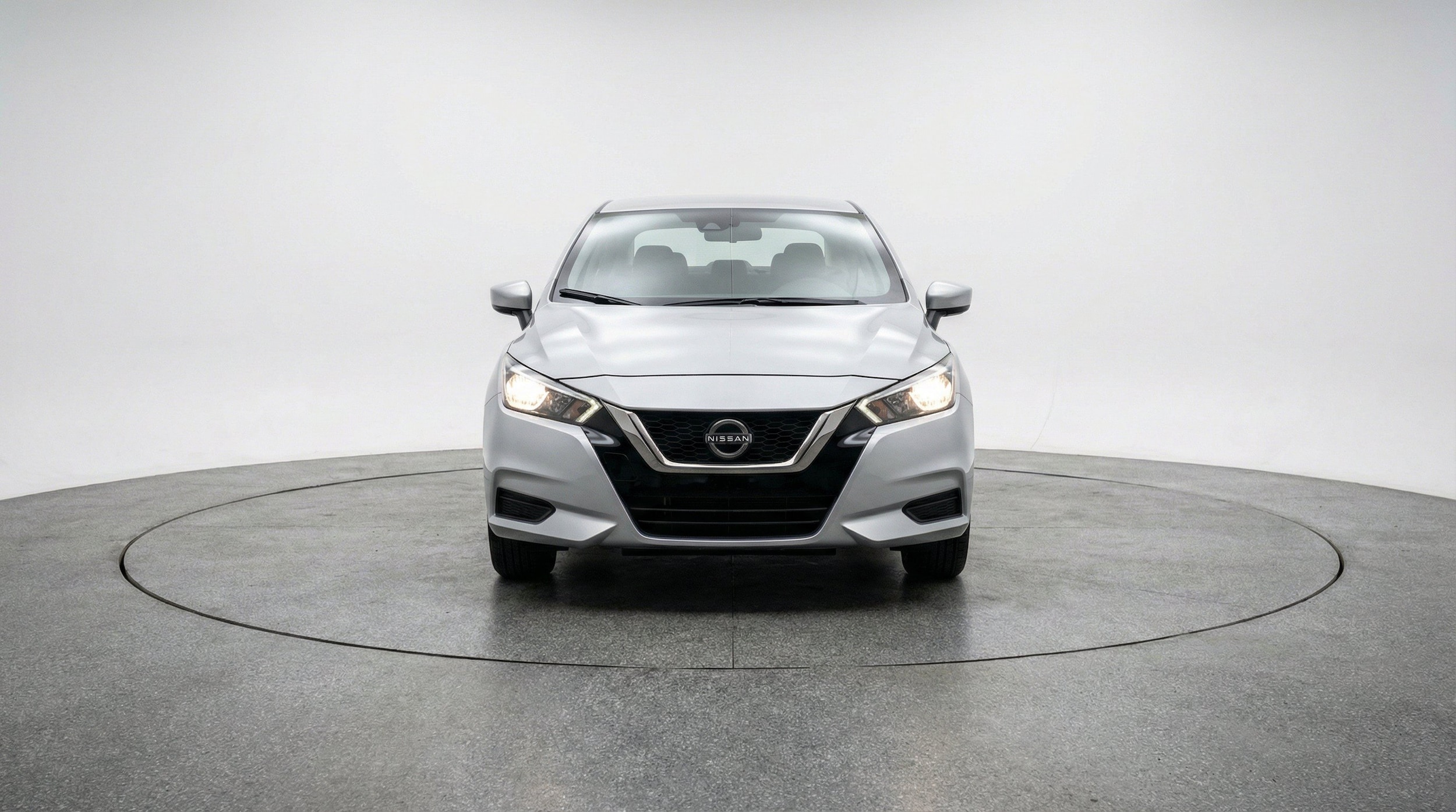 Thumbnail: 2025 Nissan Versa - 2