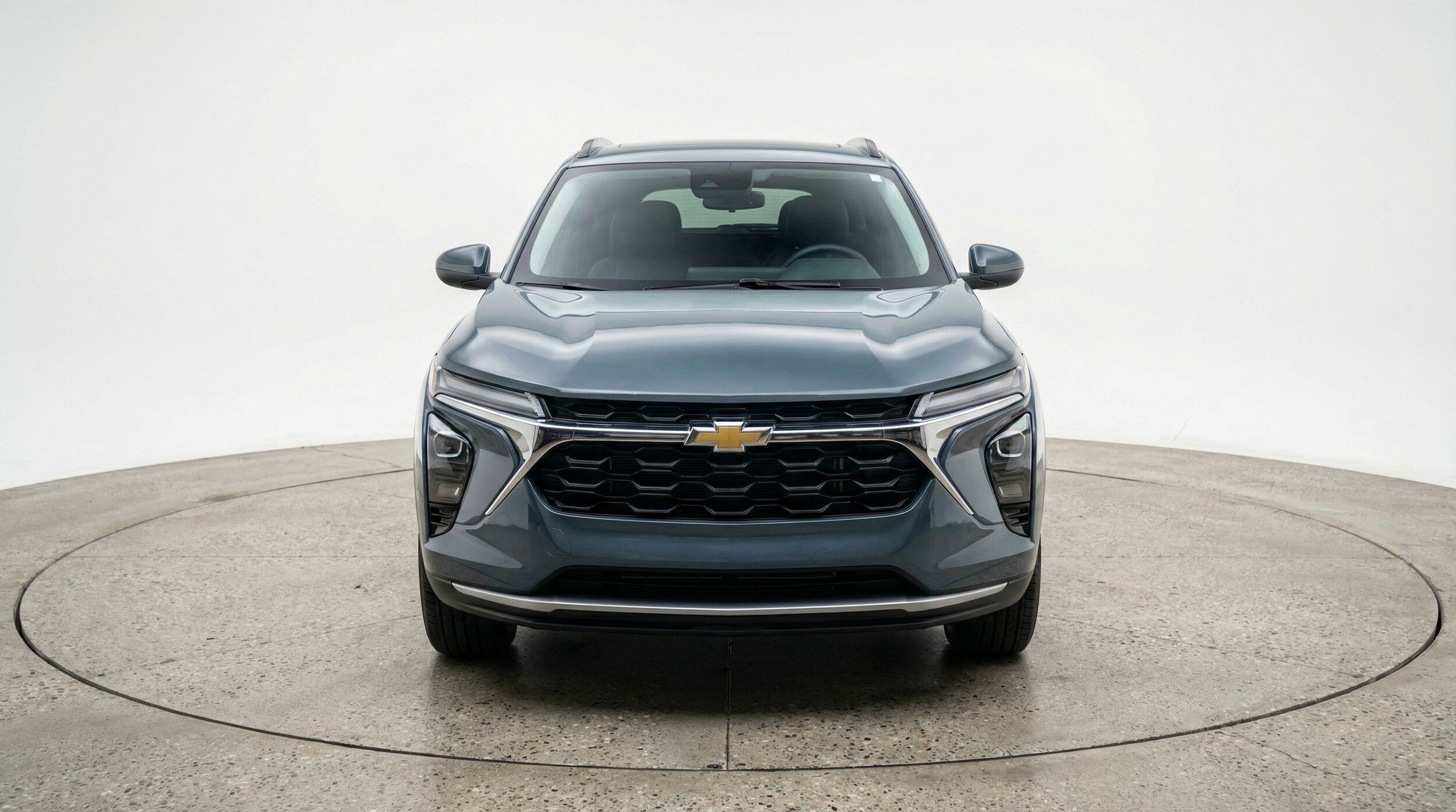 Thumbnail: 2025 Chevrolet Trax - 2
