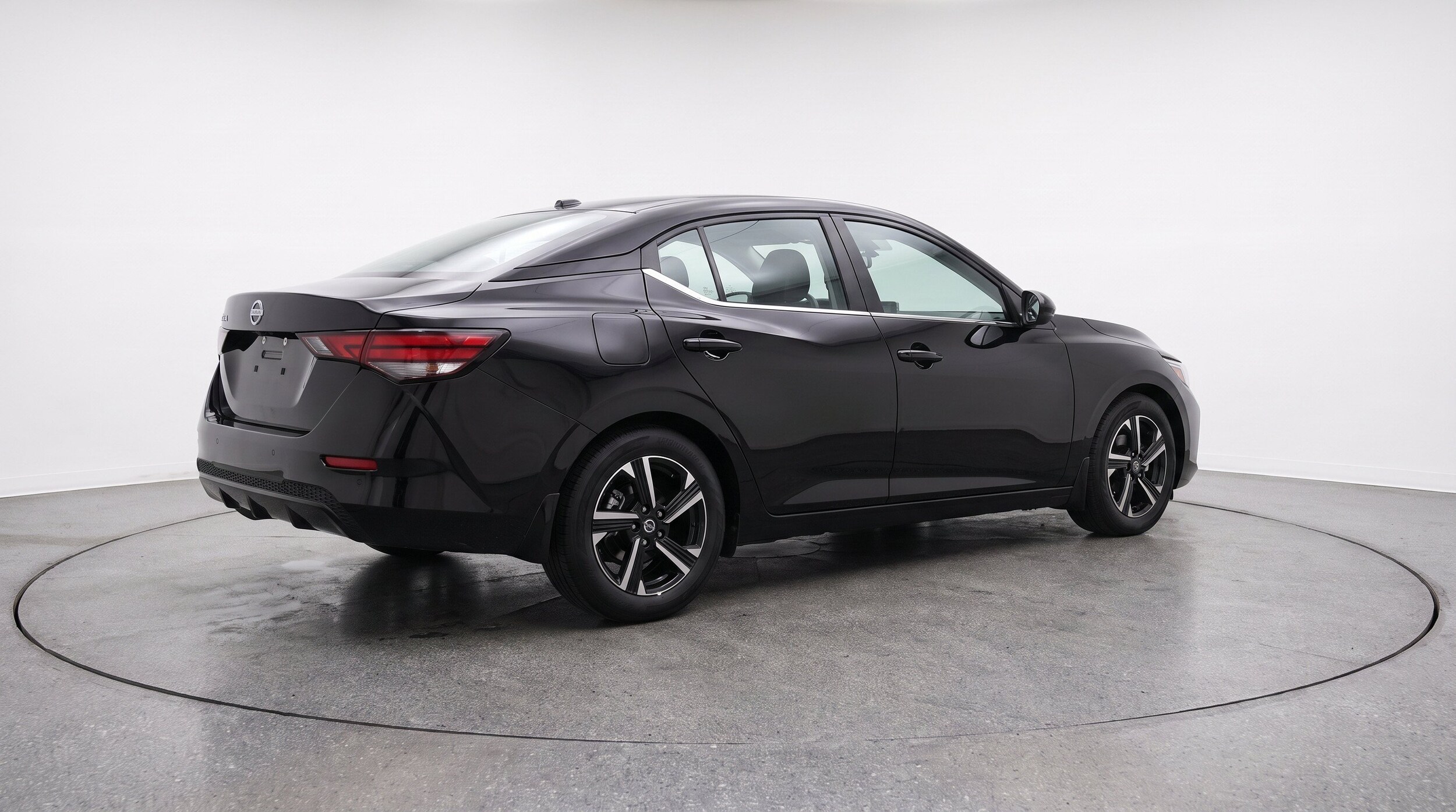 Thumbnail: 2025 Nissan Sentra - 9