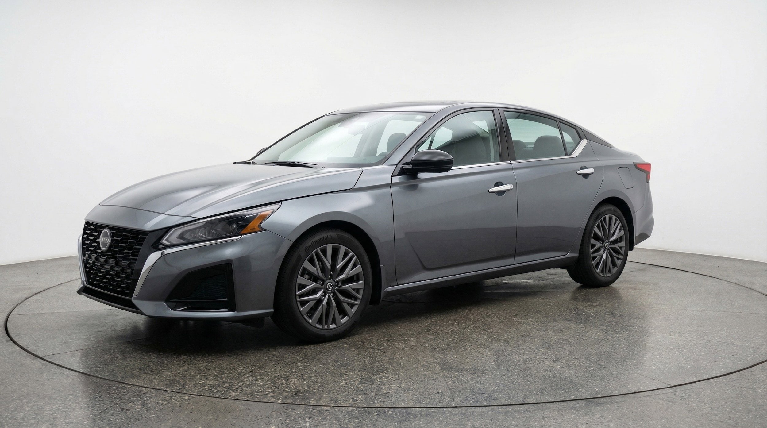 Thumbnail: 2025 Nissan Altima - 3