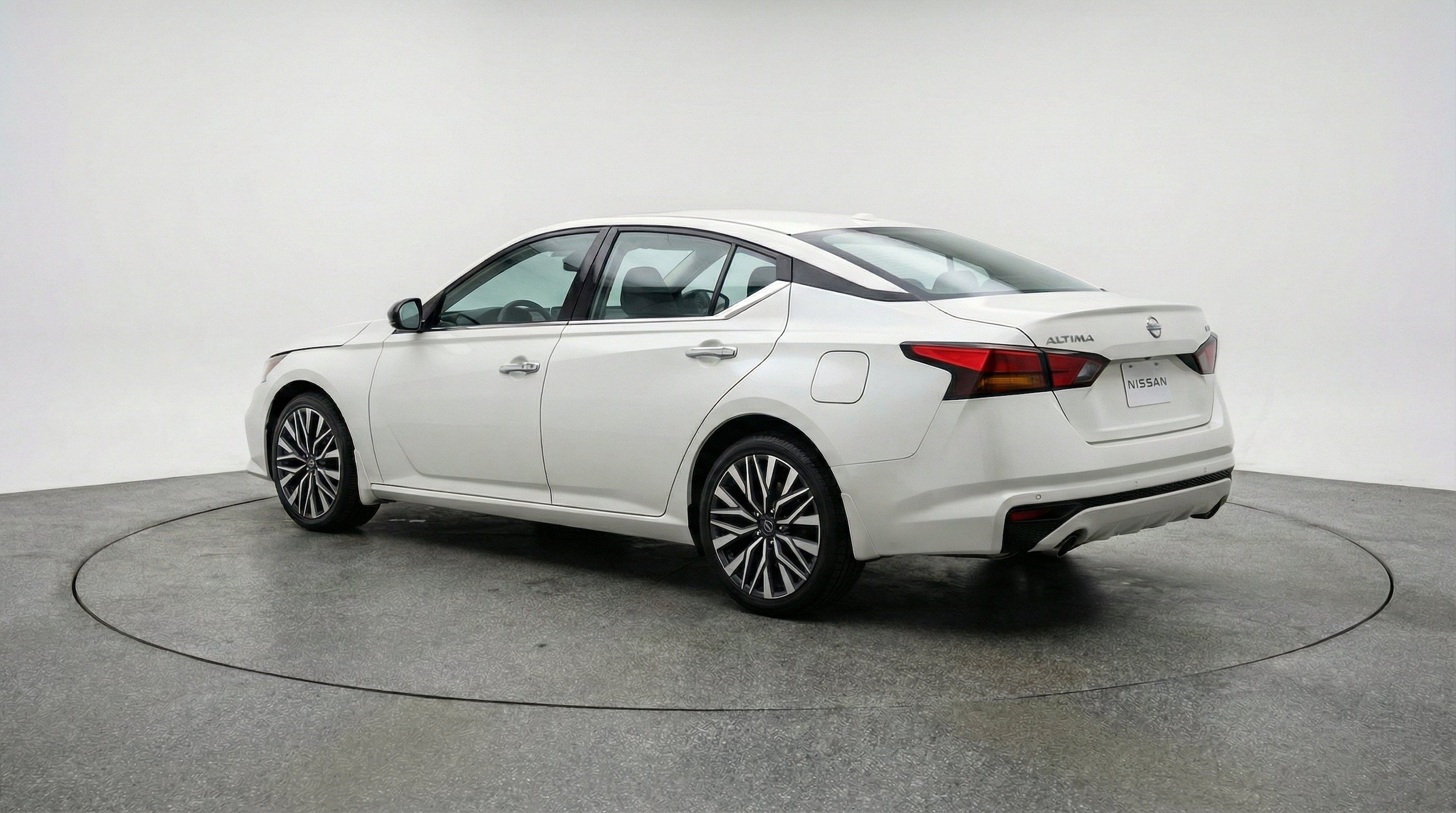 Thumbnail: 2025 Nissan Altima - 6