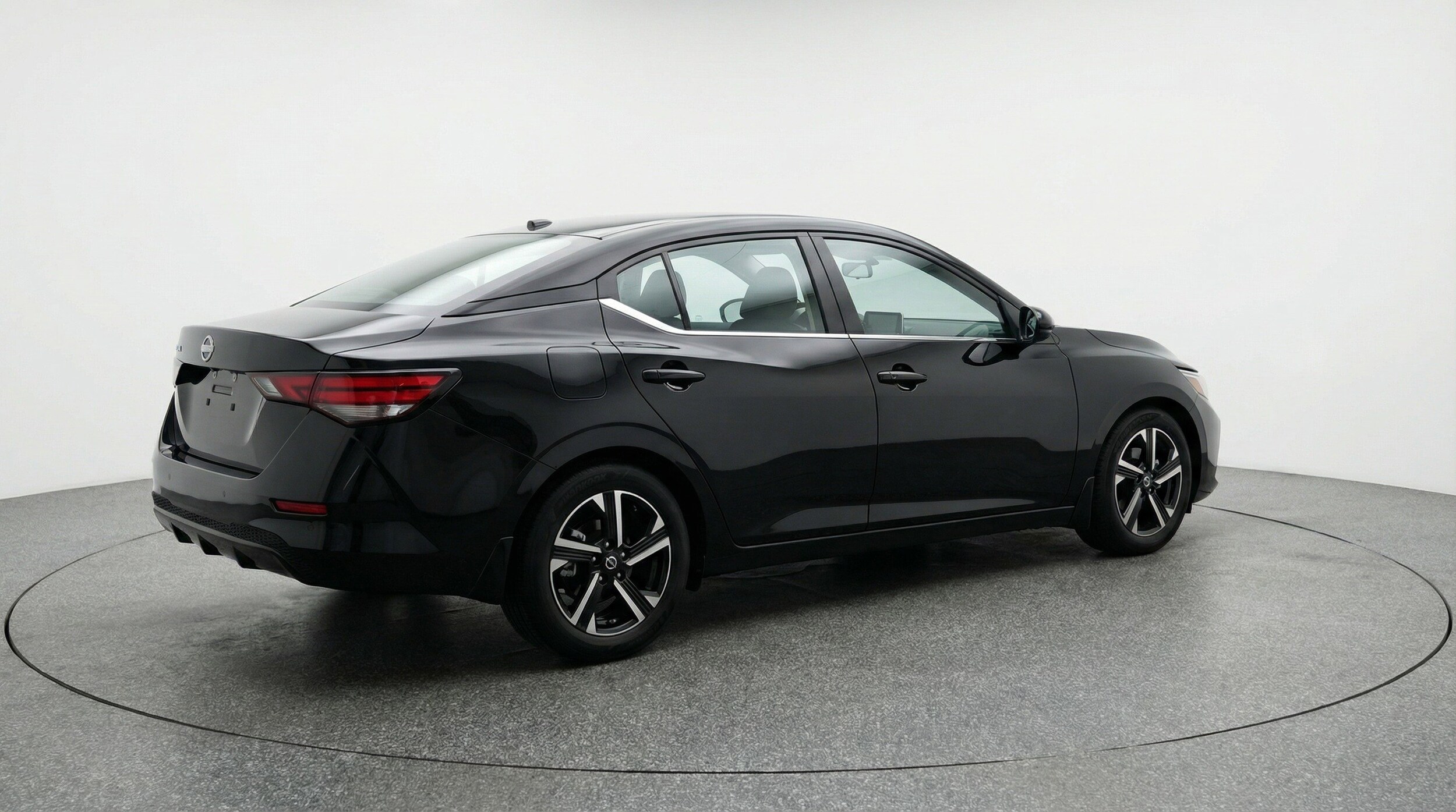 Thumbnail: 2025 Nissan Sentra - 9