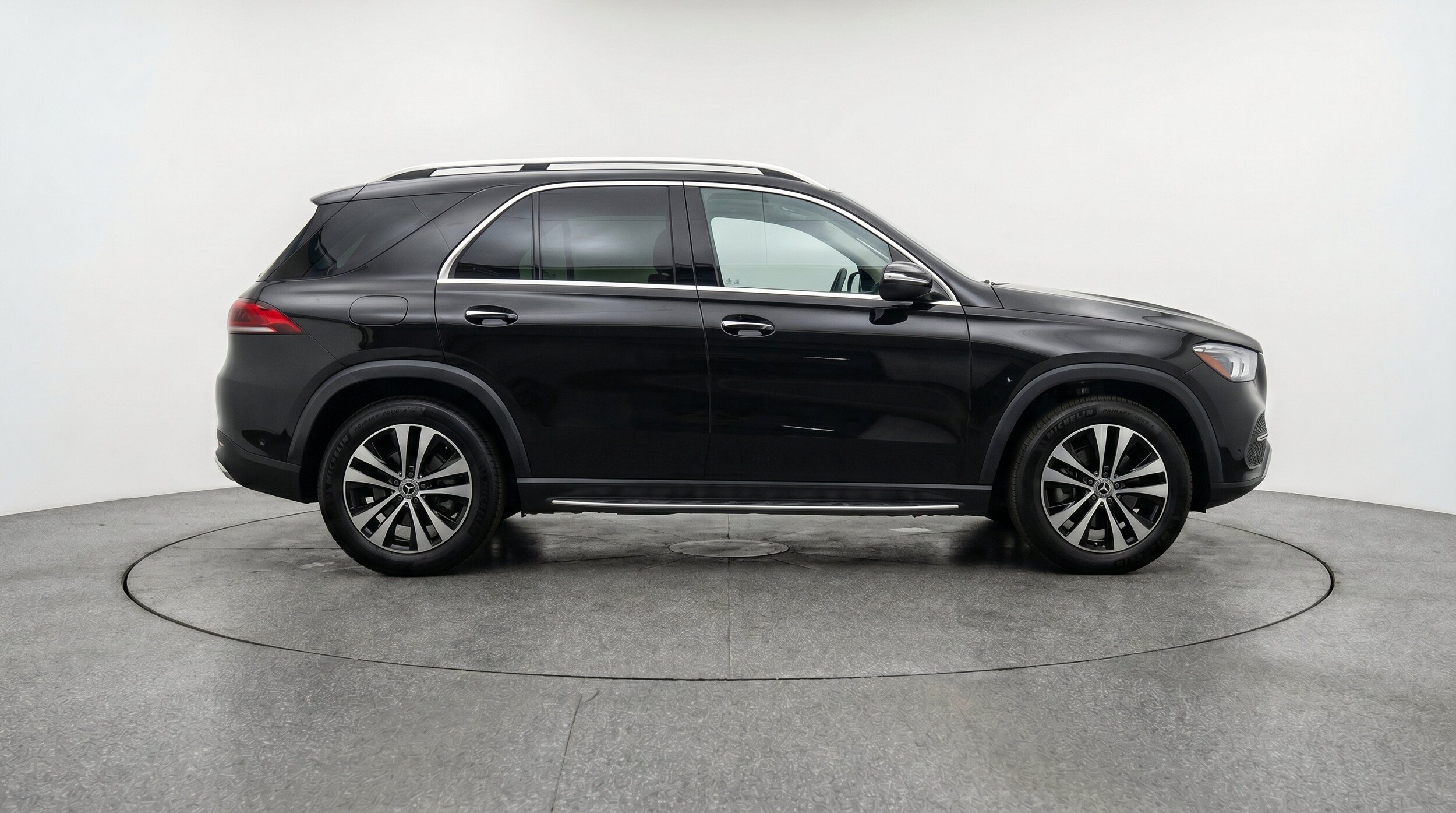 Thumbnail: 2026 Mercedes-Benz GLE - 11