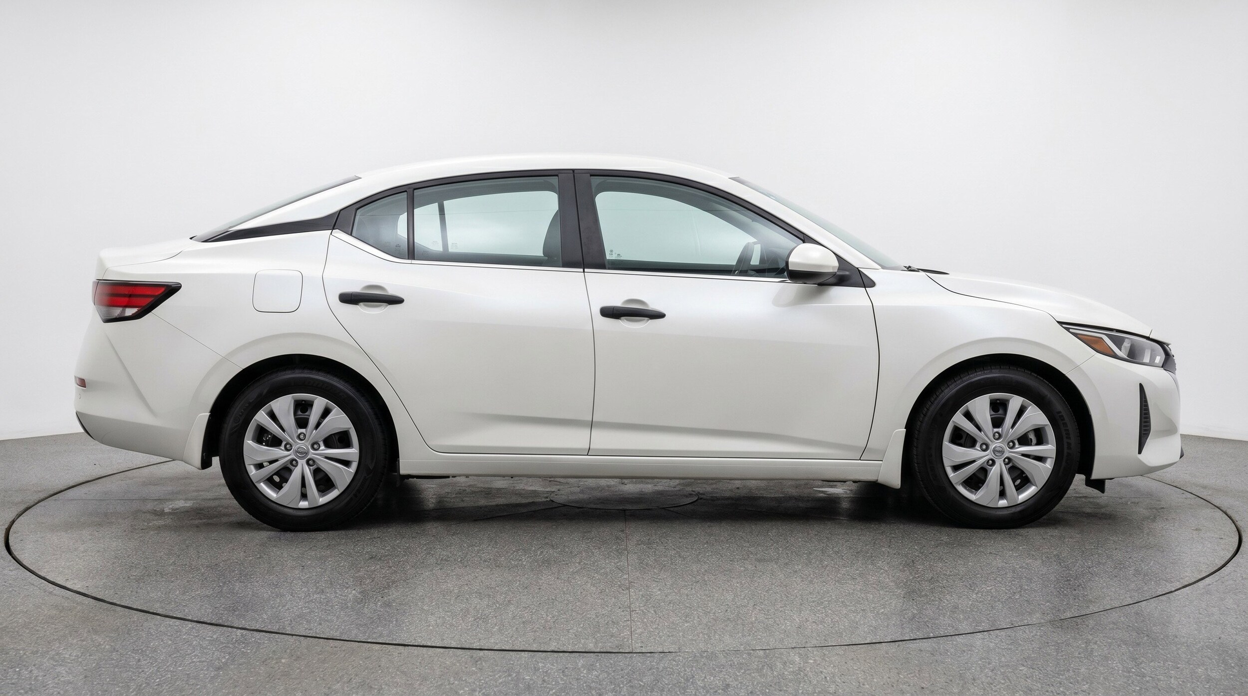 Thumbnail: 2025 Nissan Sentra - 11
