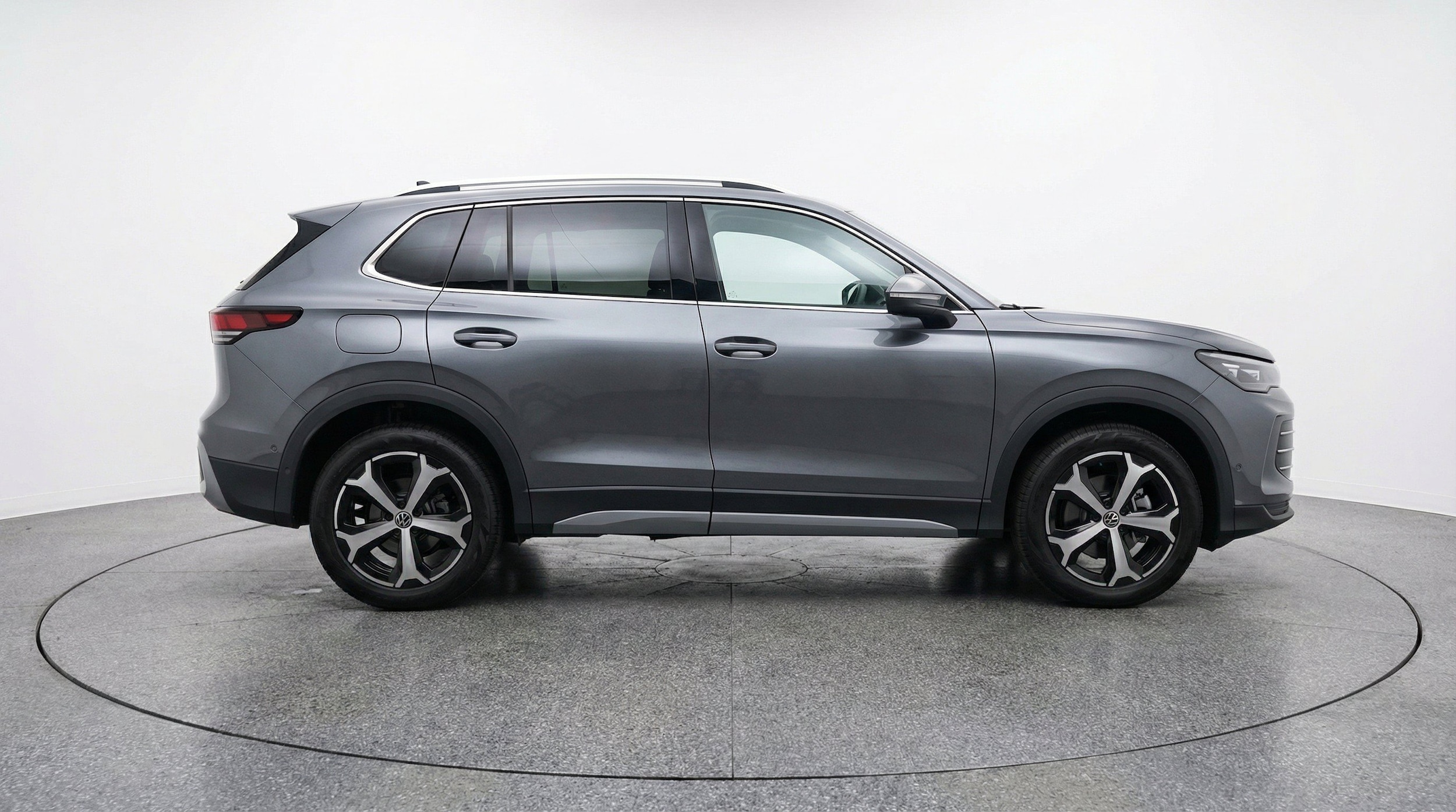 Thumbnail: 2026 Volkswagen Tiguan - 11