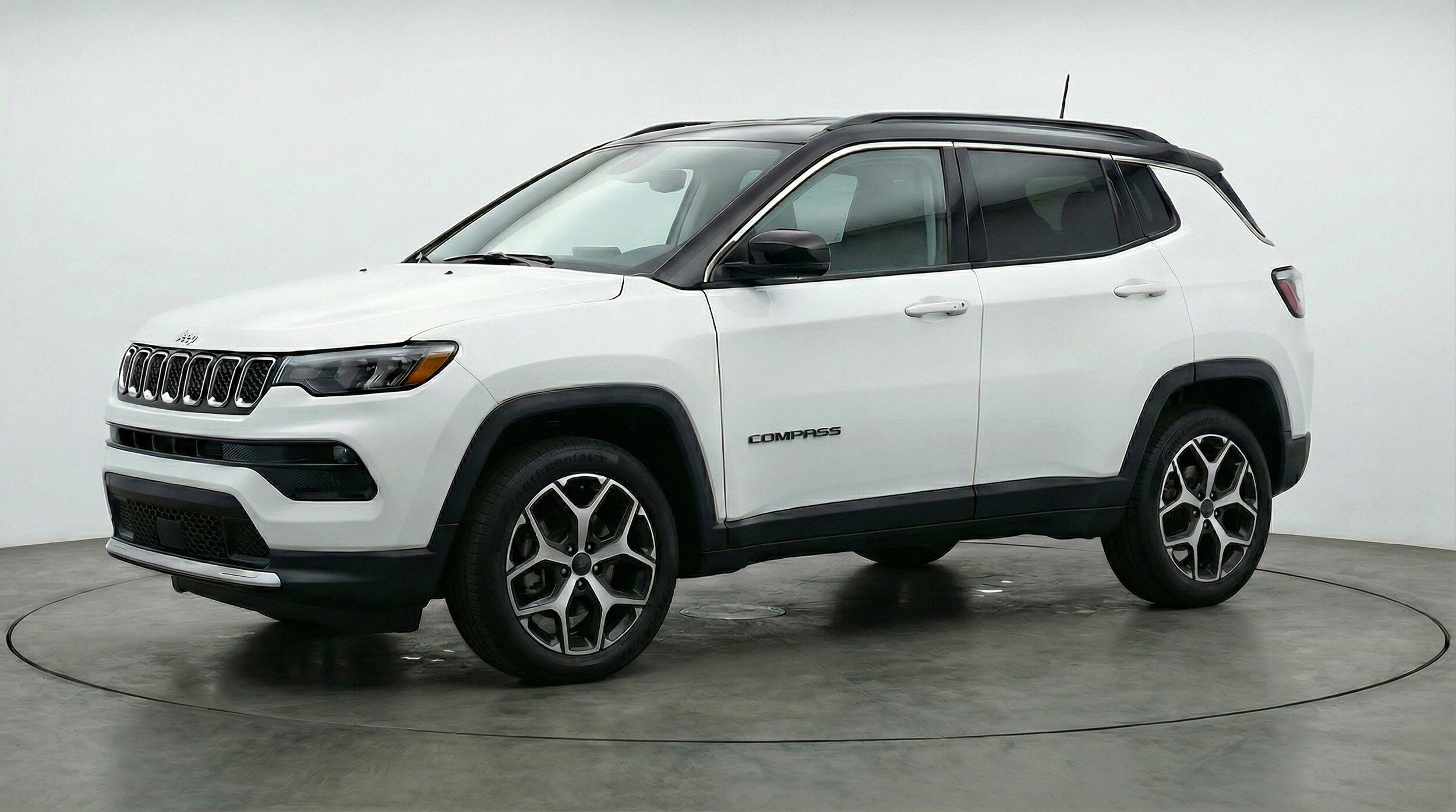 Thumbnail: 2025 Jeep Compass - 3