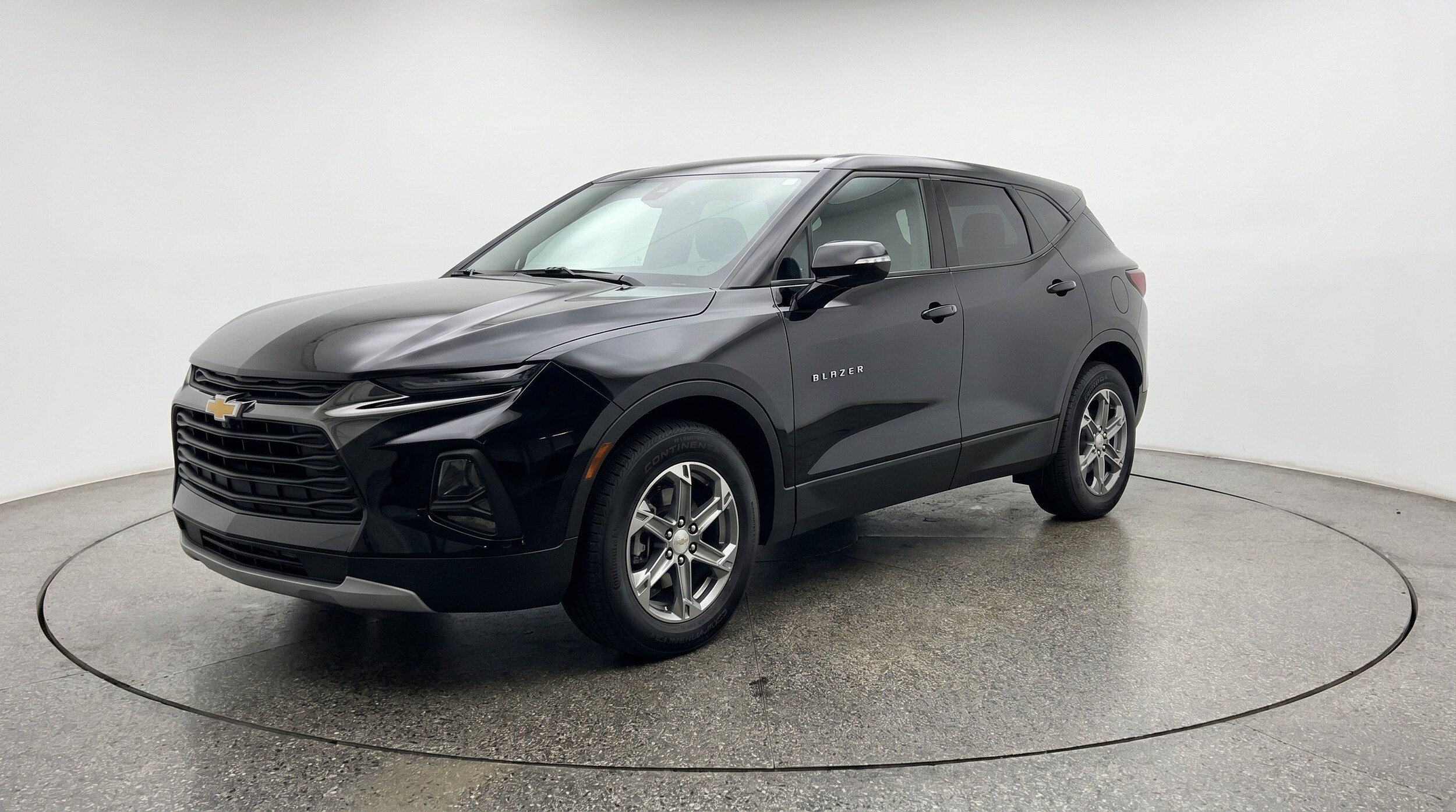 Thumbnail: 2025 Chevrolet Blazer - 3