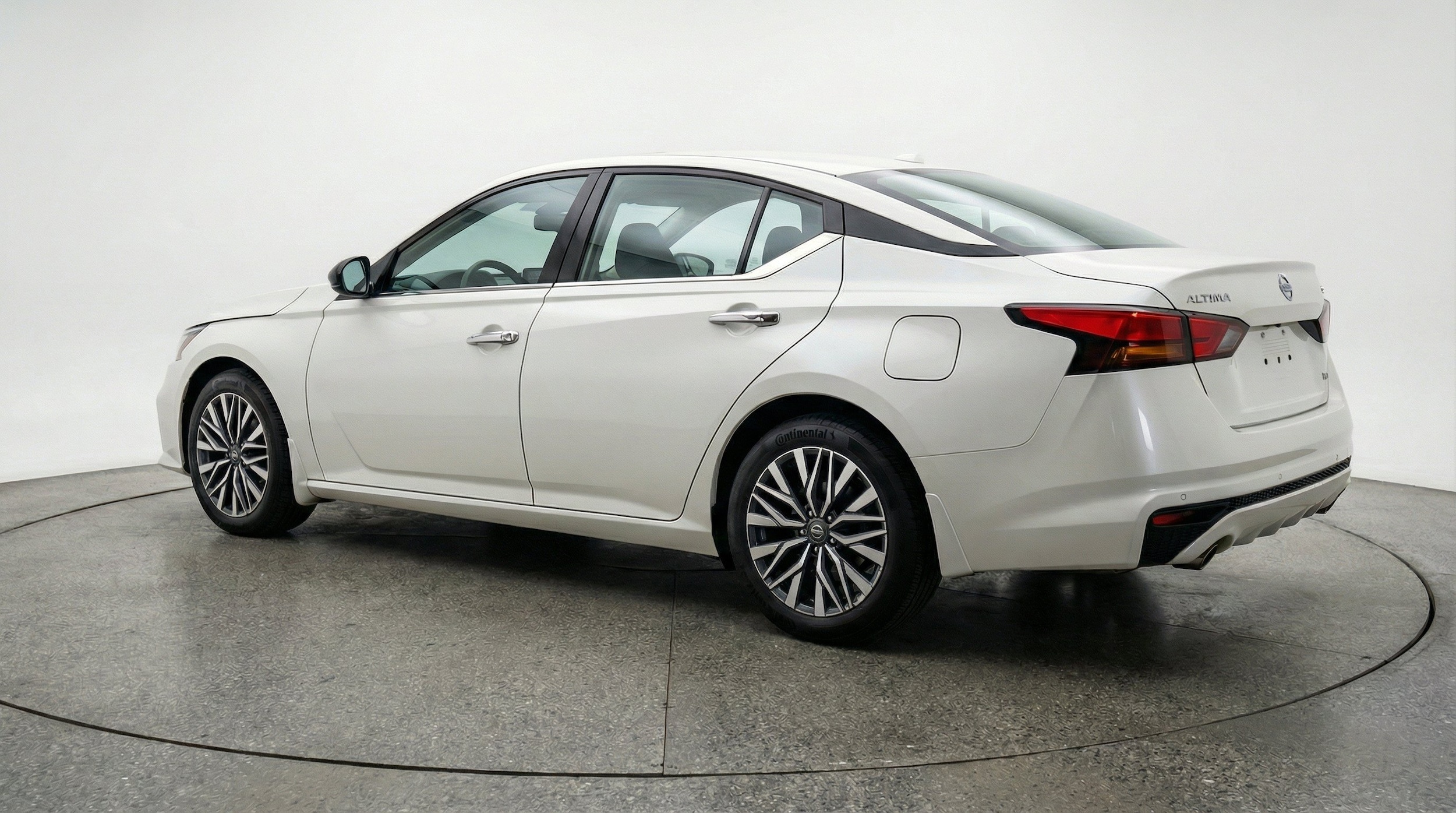 Thumbnail: 2025 Nissan Altima - 6
