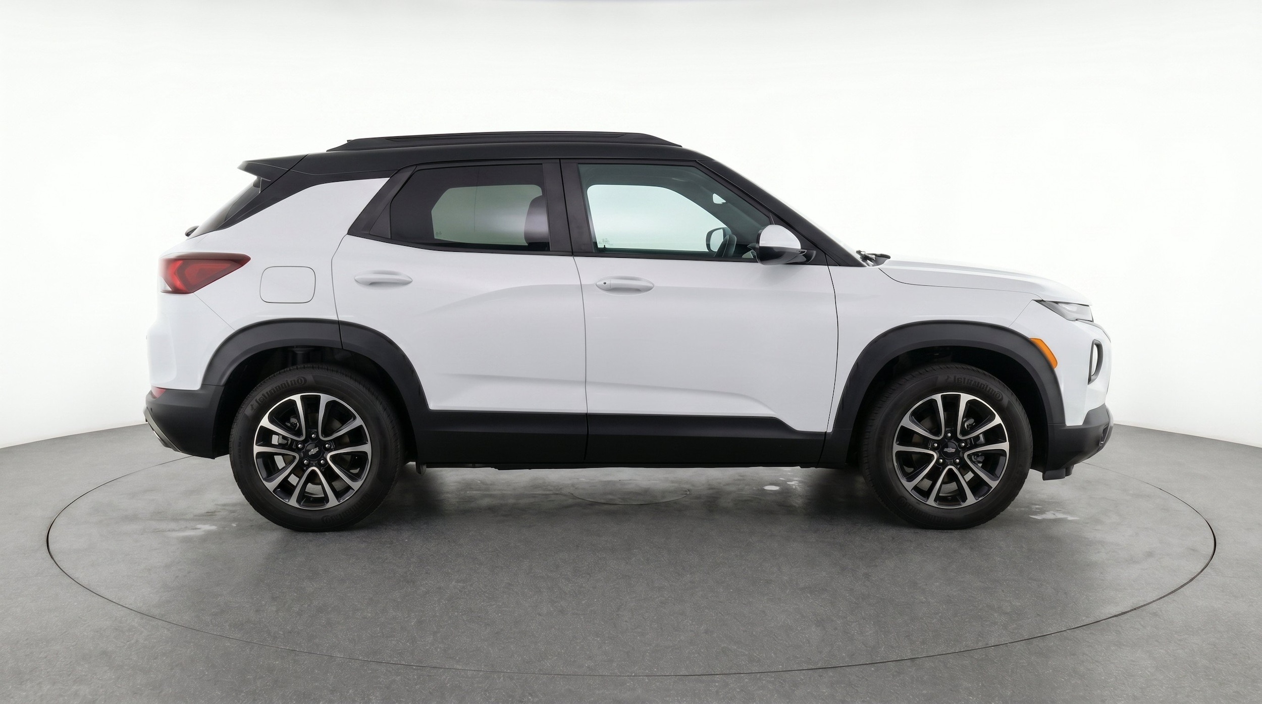Thumbnail: 2025 Chevrolet TrailBlazer - 11
