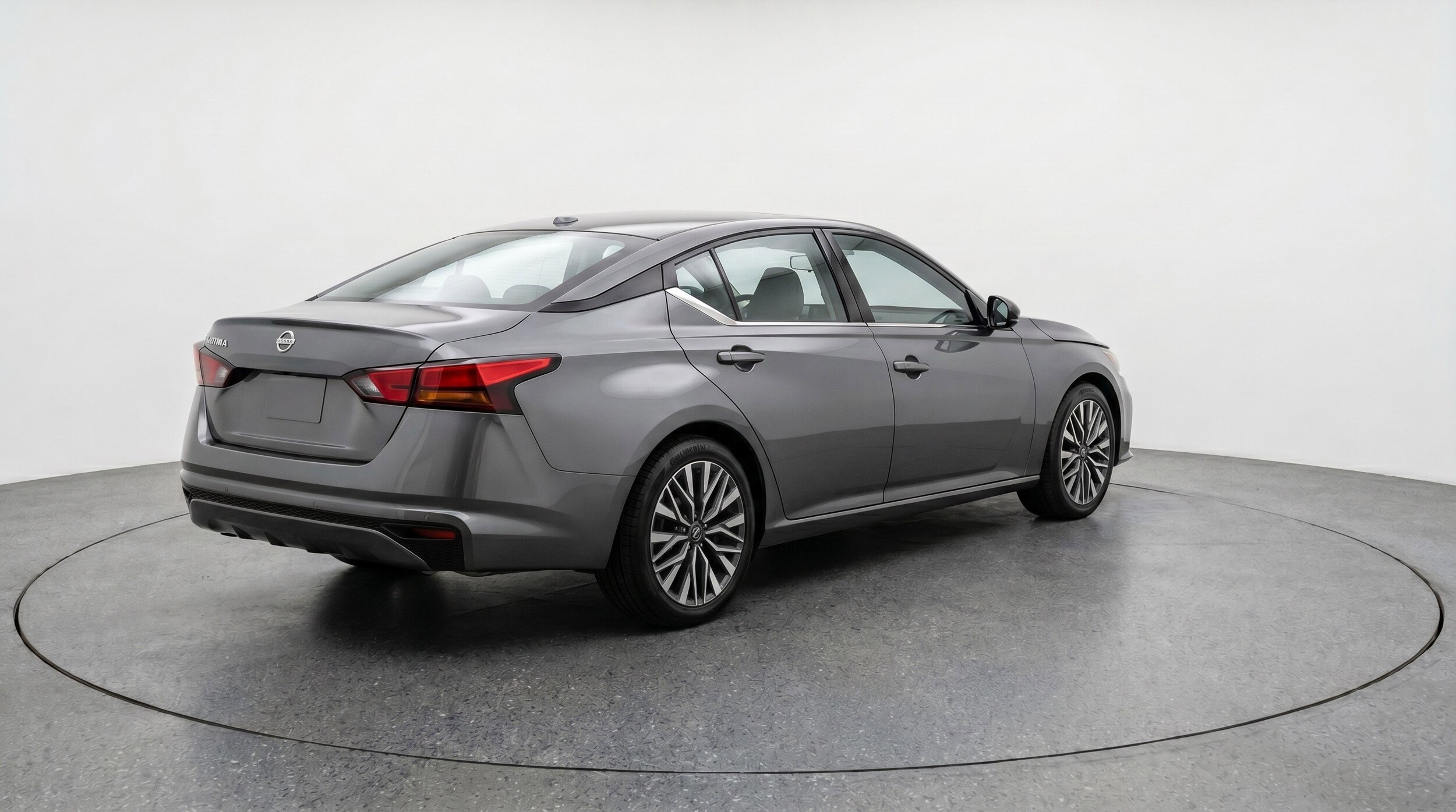 Thumbnail: 2025 Nissan Altima - 9