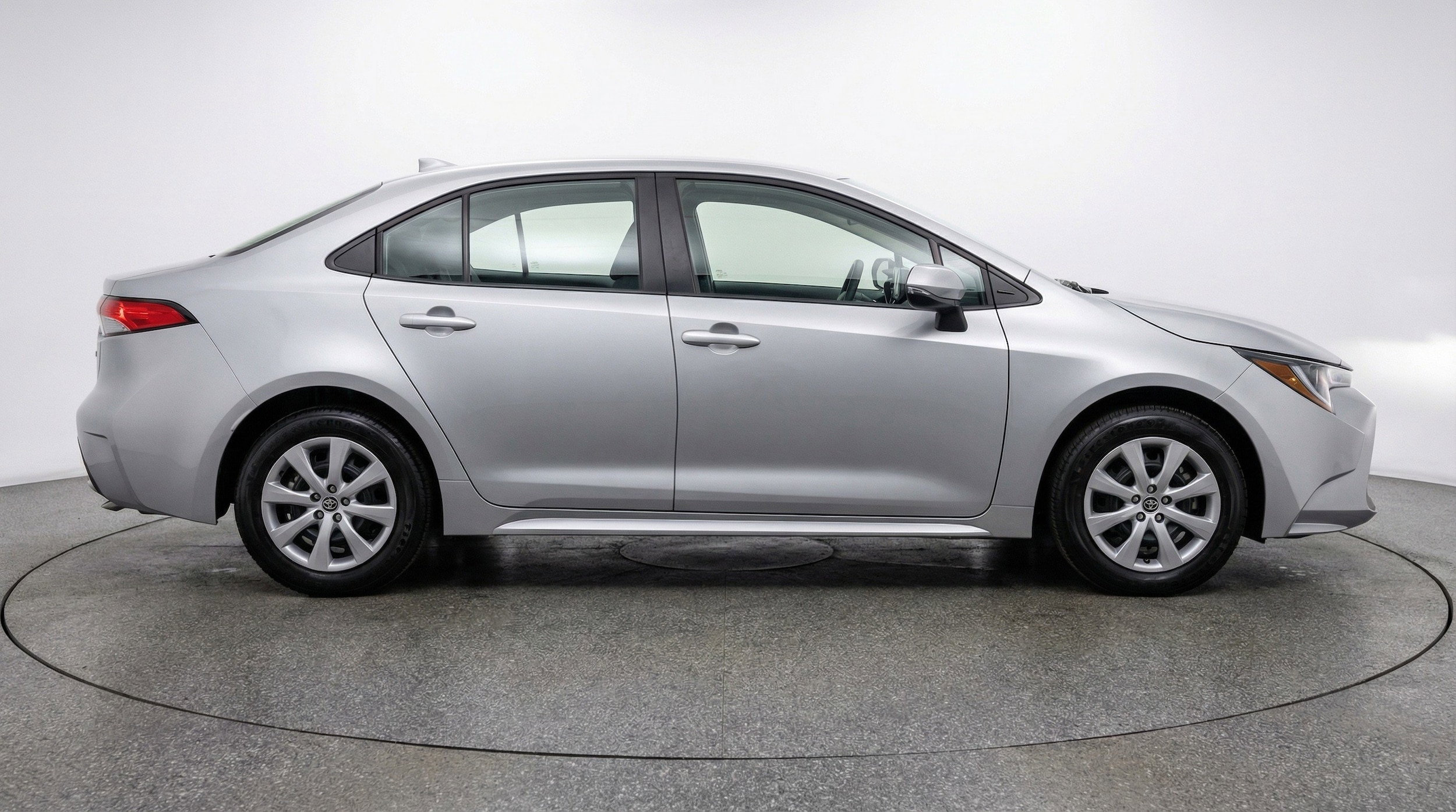 Thumbnail: 2025 Toyota Corolla - 11