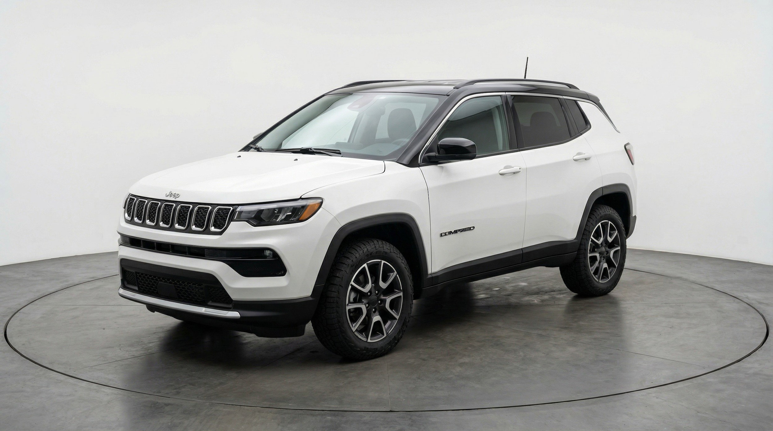 Thumbnail: 2025 Jeep Compass - 3