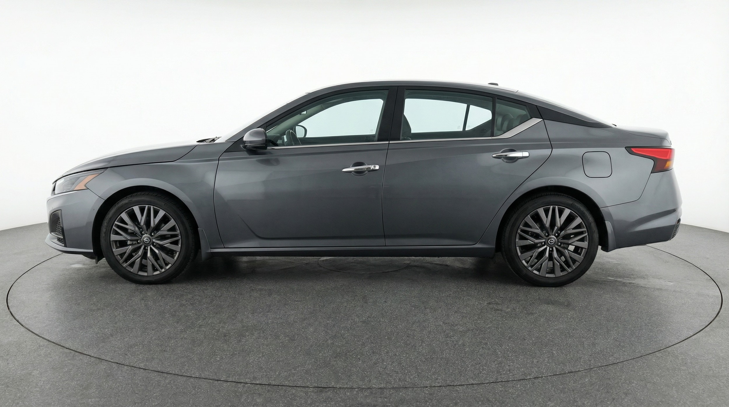 Thumbnail: 2025 Nissan Altima - 4