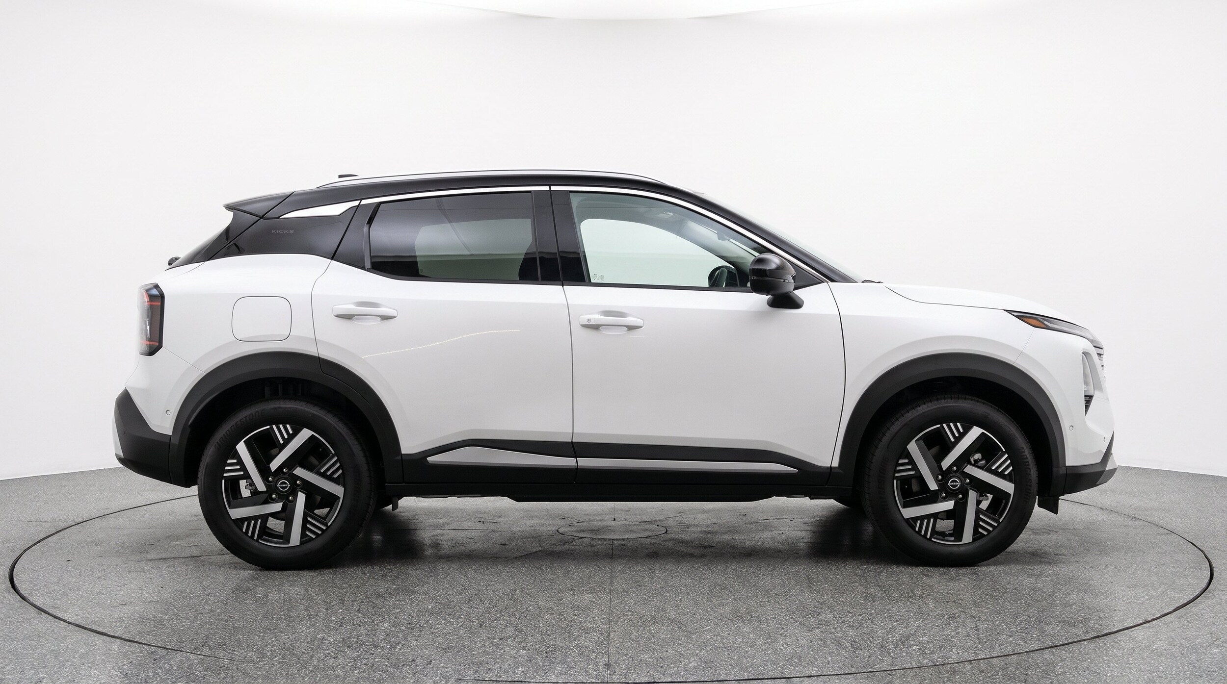 Thumbnail: 2026 Nissan Kicks - 11
