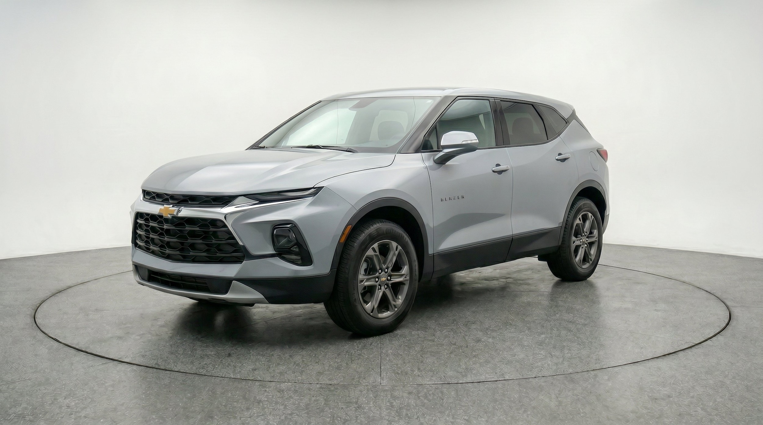 Thumbnail: 2026 Chevrolet Blazer - 3