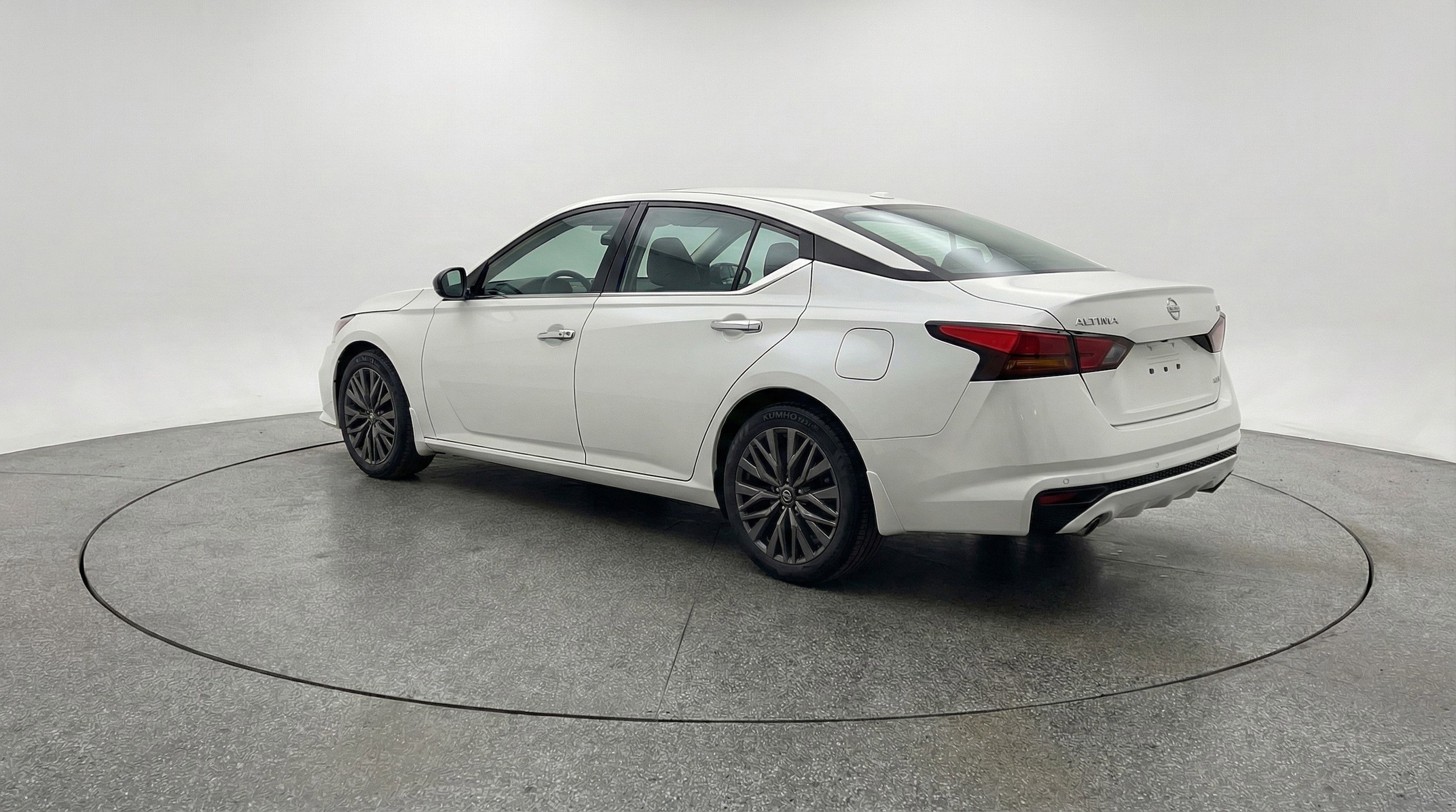 Thumbnail: 2025 Nissan Altima - 6