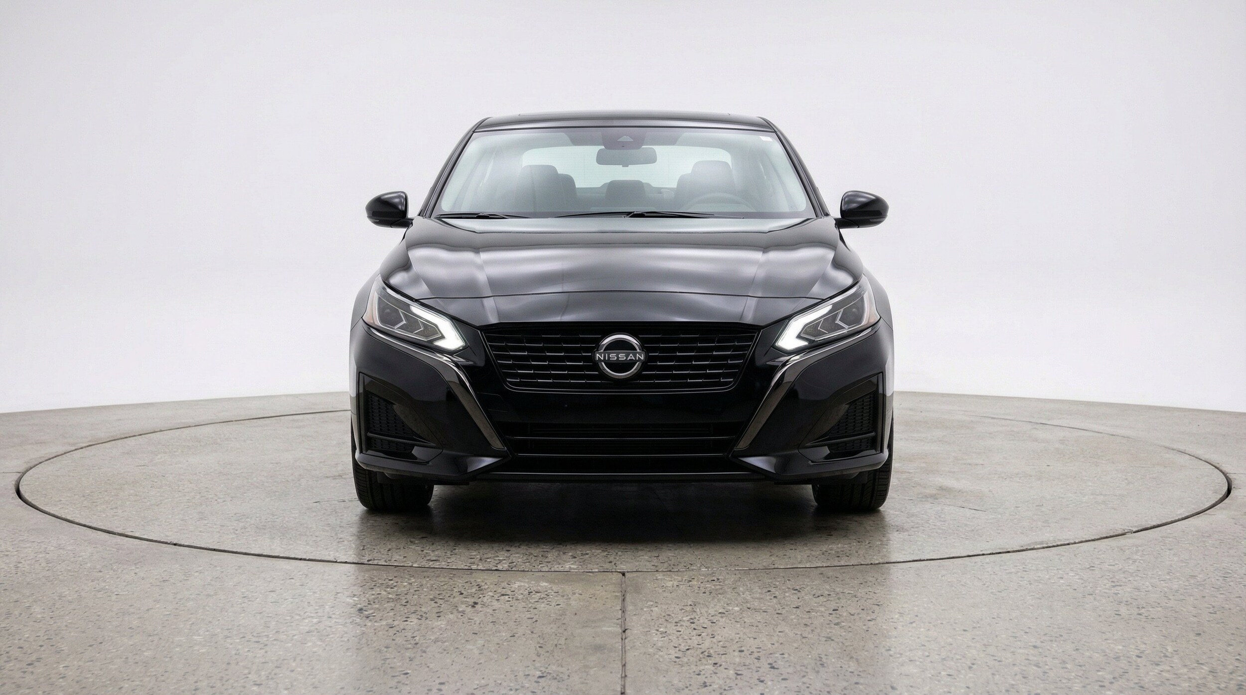 Thumbnail: 2025 Nissan Altima - 2