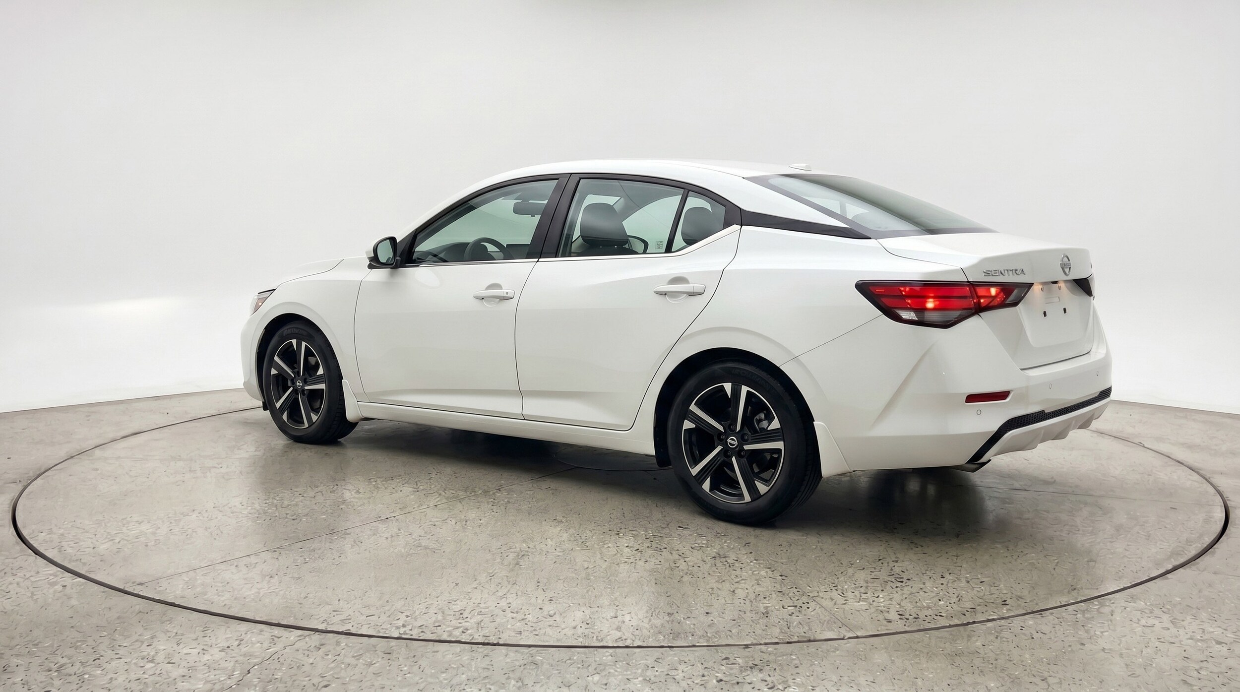 Thumbnail: 2025 Nissan Sentra - 6