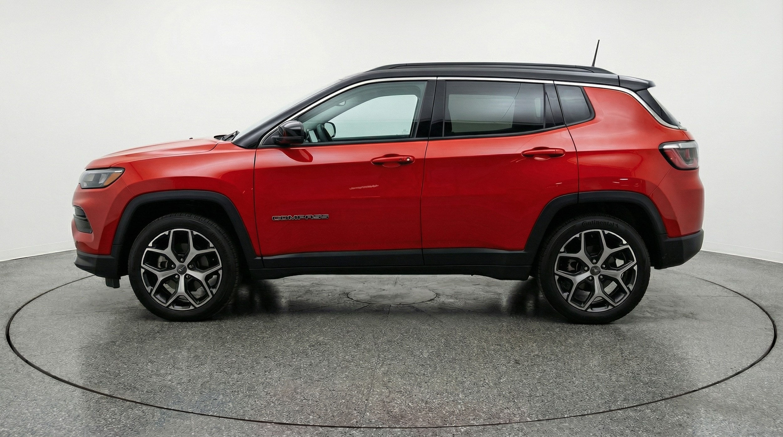 Thumbnail: 2025 Jeep Compass - 4