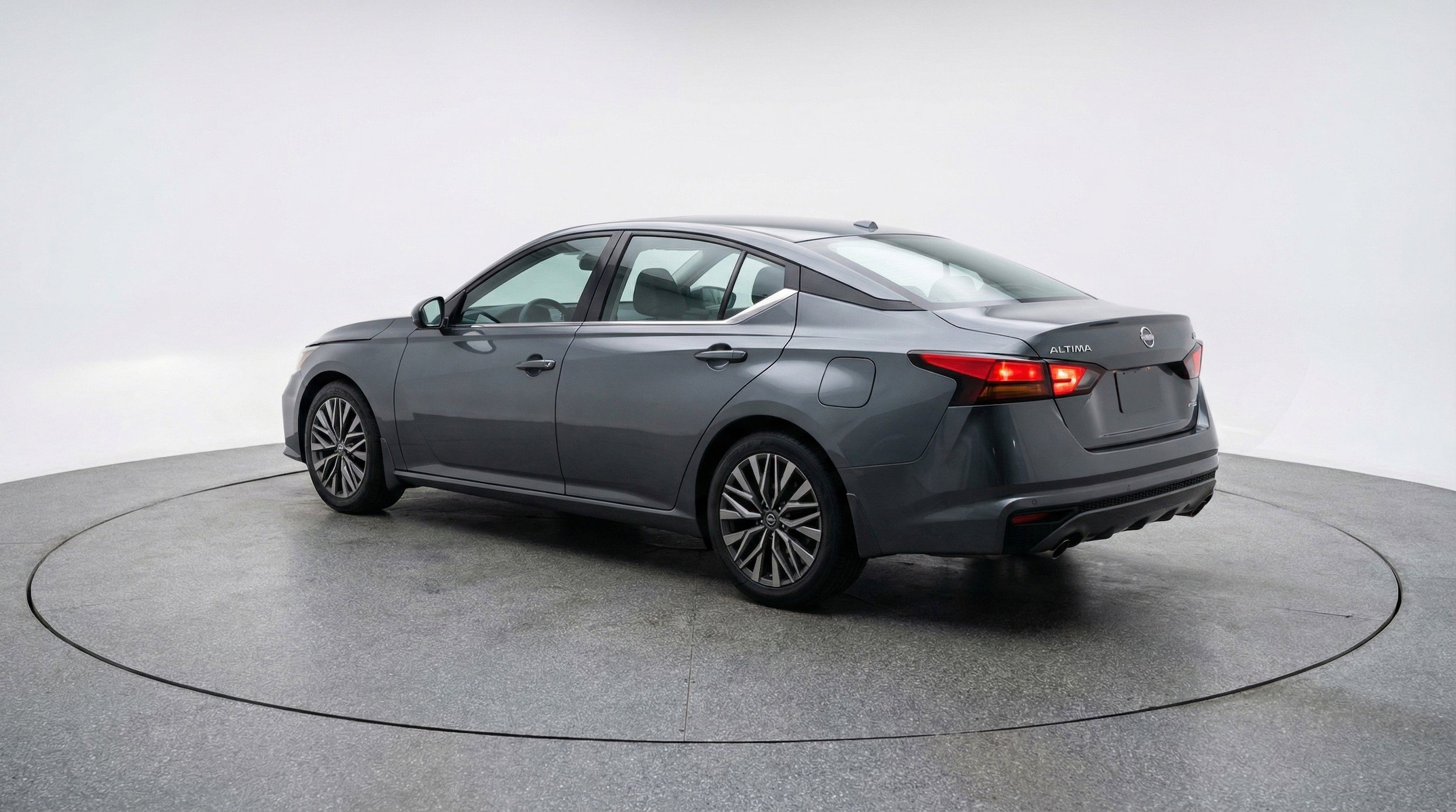 Thumbnail: 2025 Nissan Altima - 6