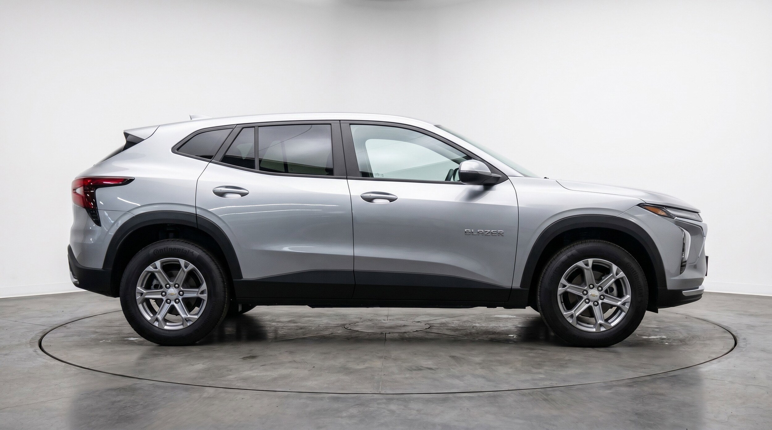Thumbnail: 2025 Chevrolet Blazer - 11