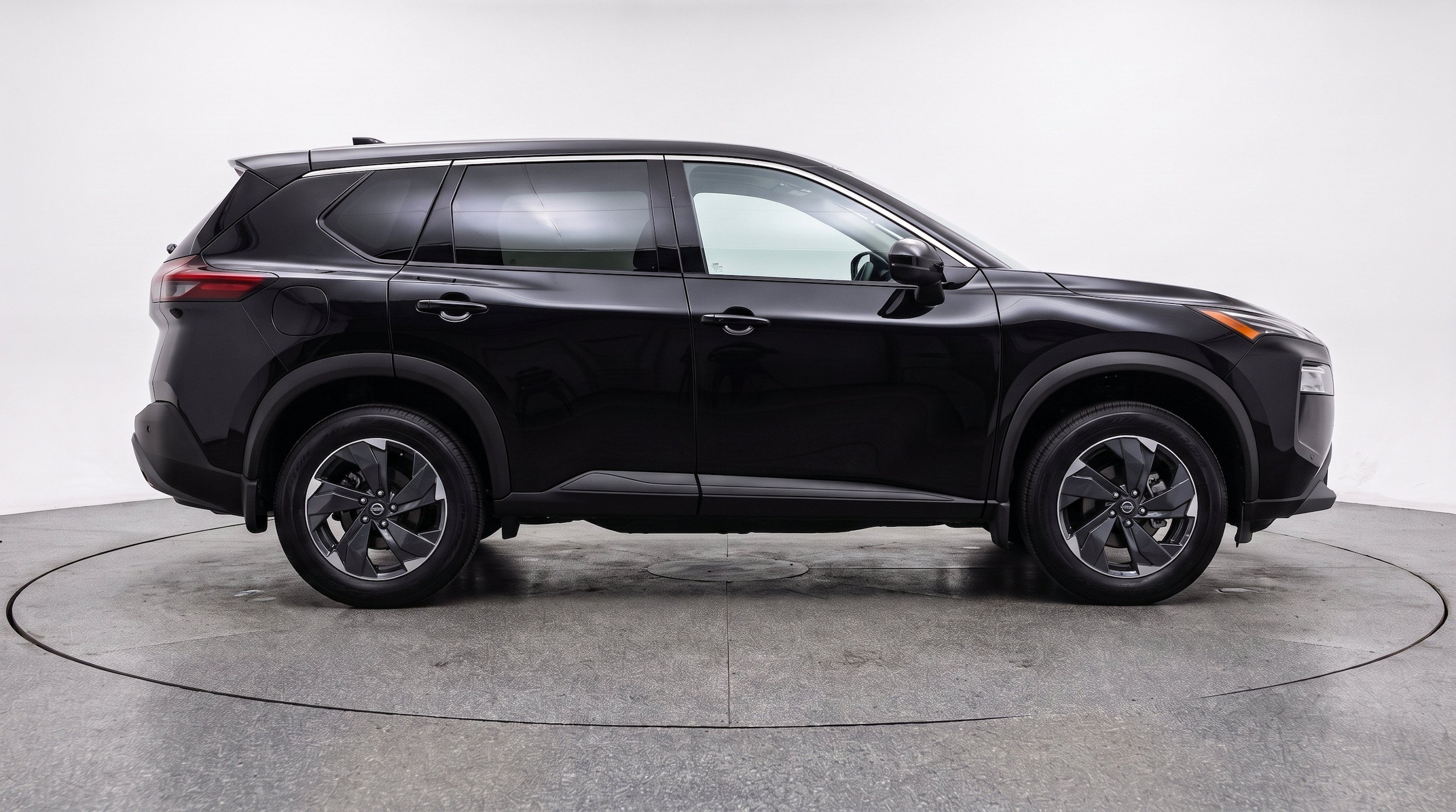 Thumbnail: 2025 Nissan Rogue - 11