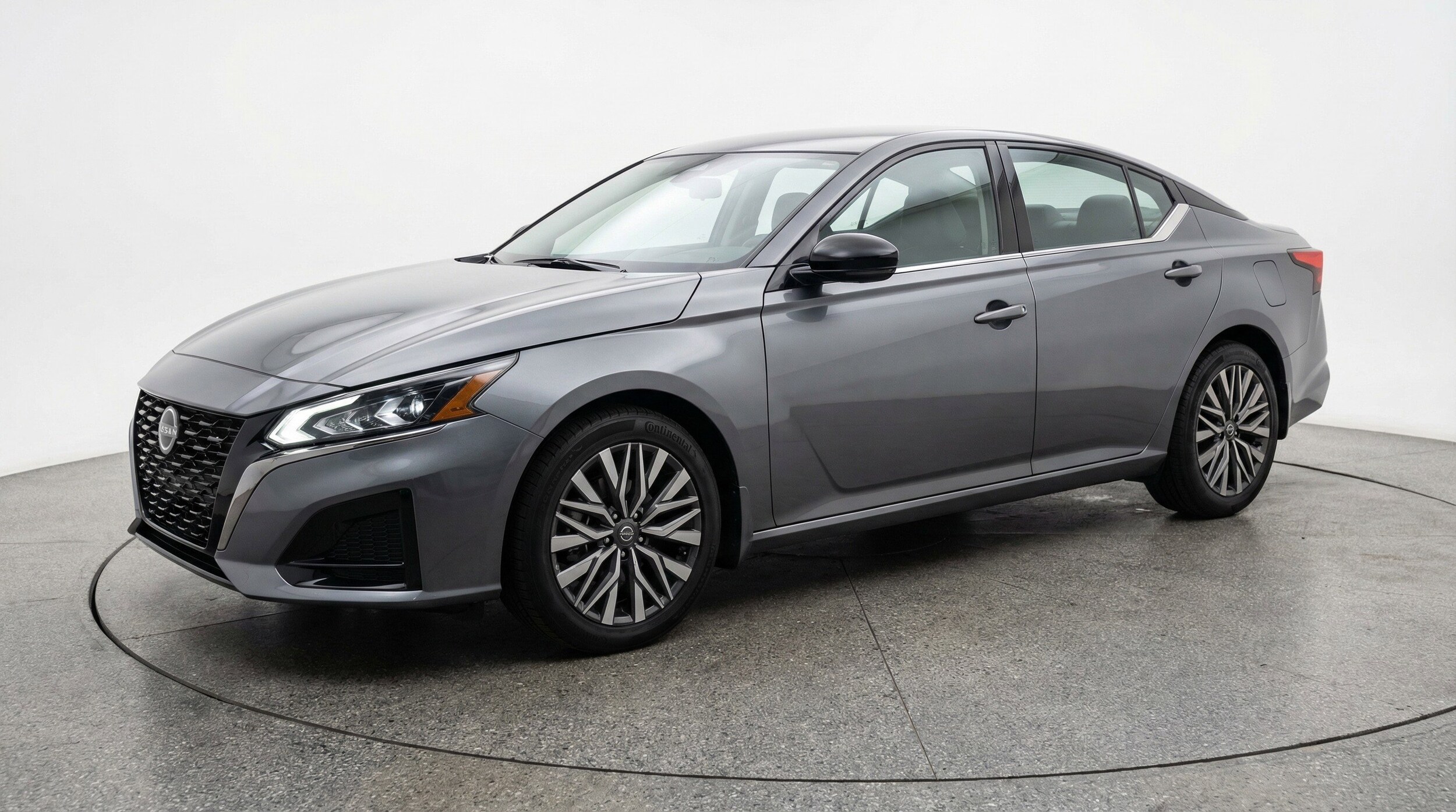 Thumbnail: 2025 Nissan Altima - 3