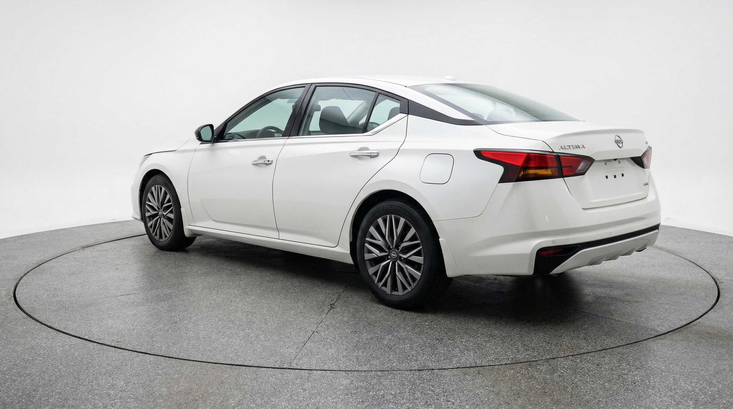 Thumbnail: 2025 Nissan Altima - 6