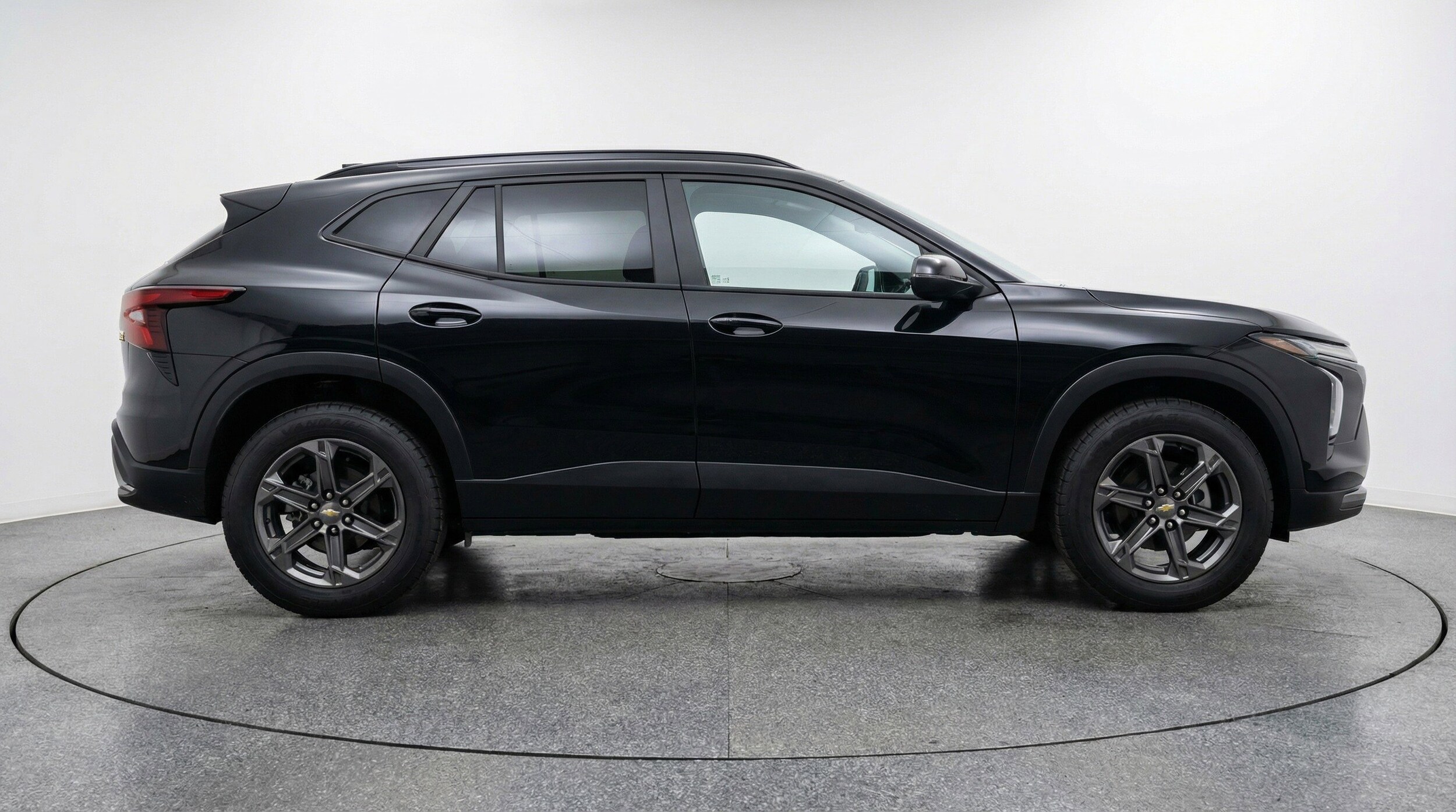 Thumbnail: 2025 Chevrolet Blazer - 11