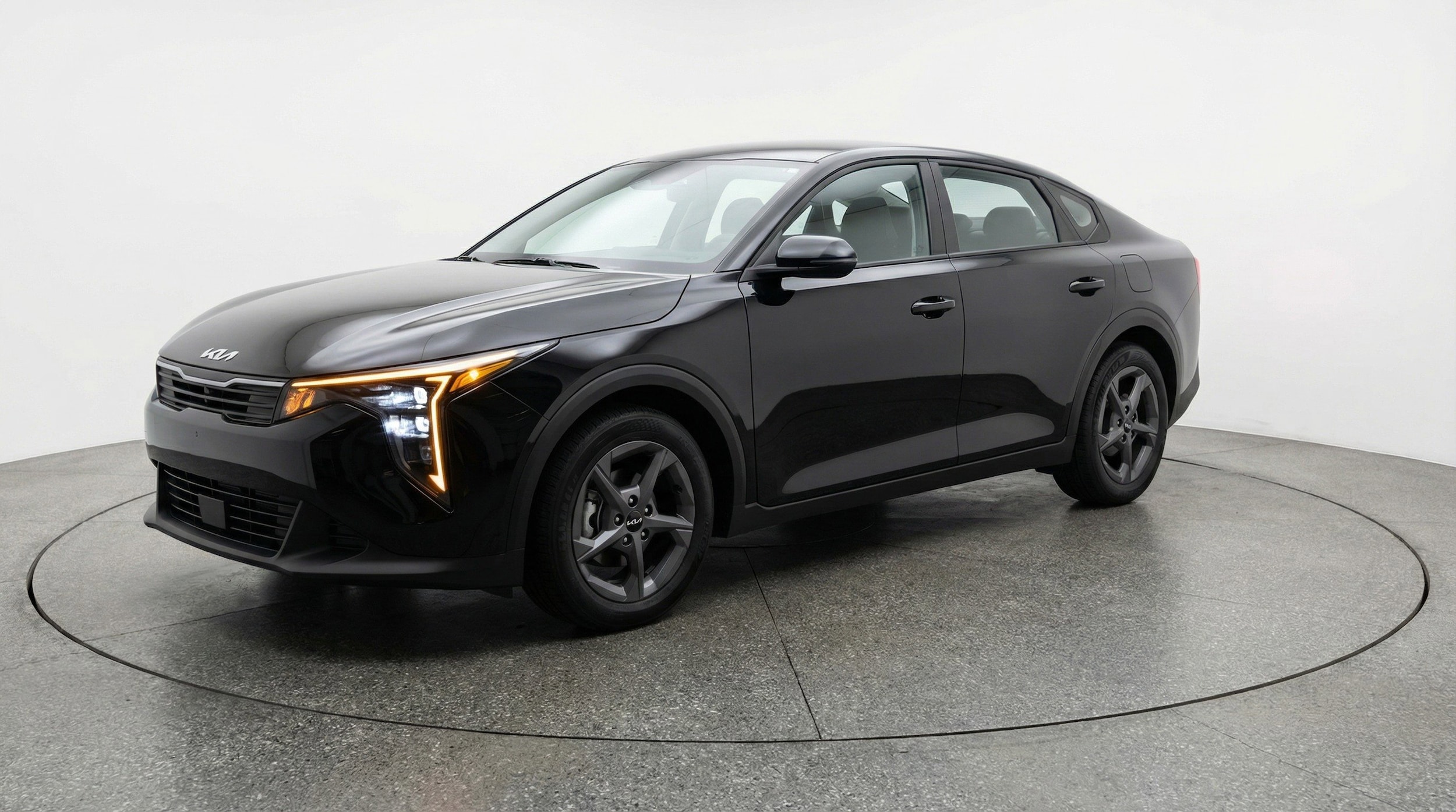 Thumbnail: 2025 Kia K4 - 3
