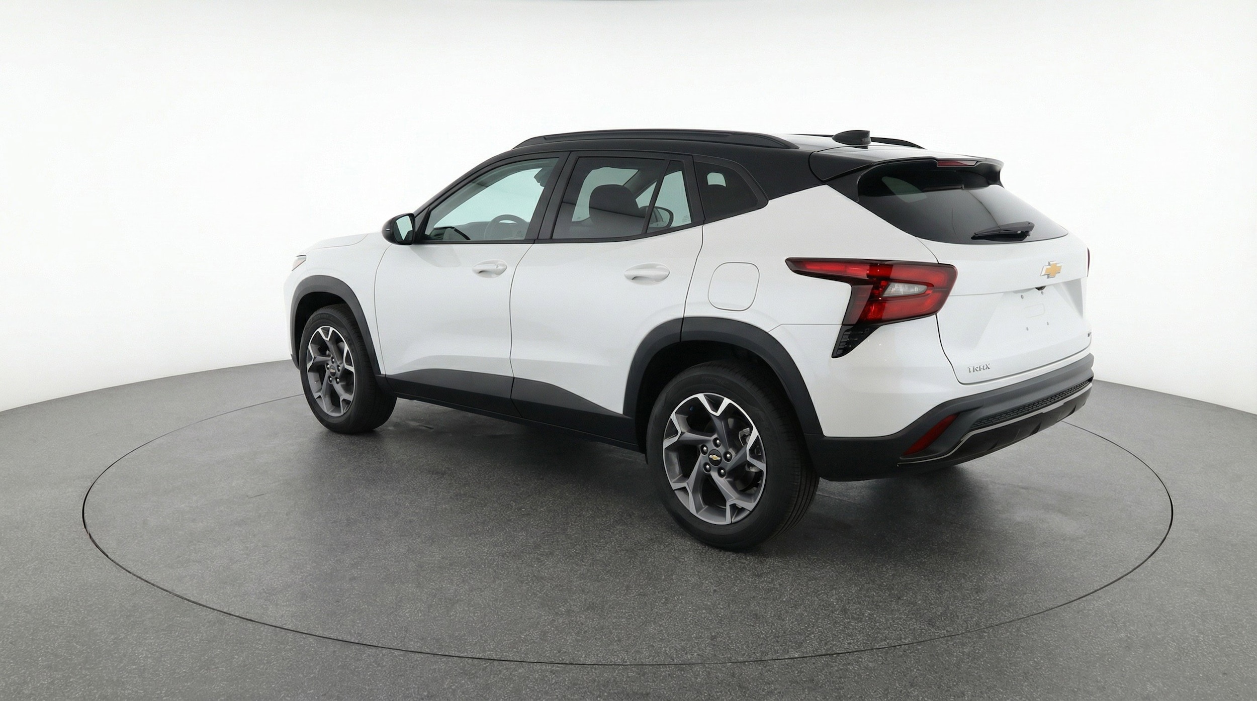 Thumbnail: 2025 Chevrolet Trax - 6